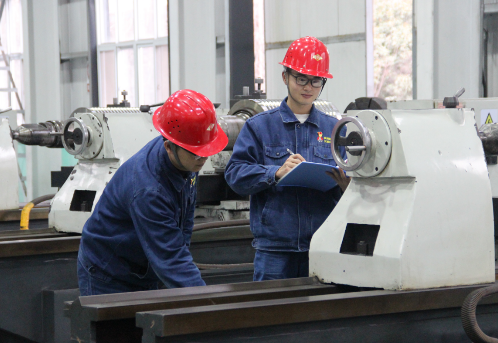 汉钢公司轧钢厂：“效益轧钢”建设再提速