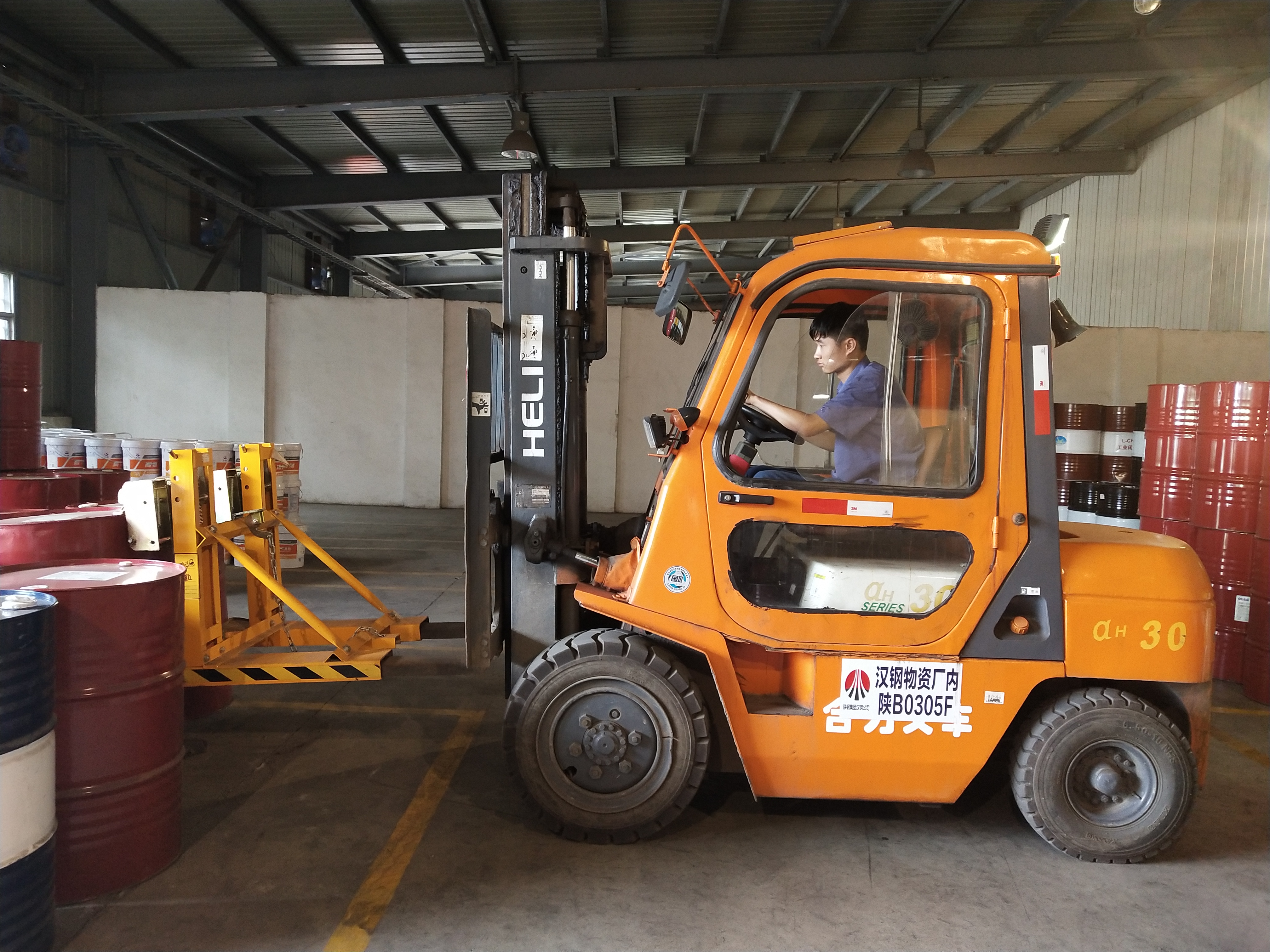 设备粮草的“守护者” 设备粮草的“守护者”