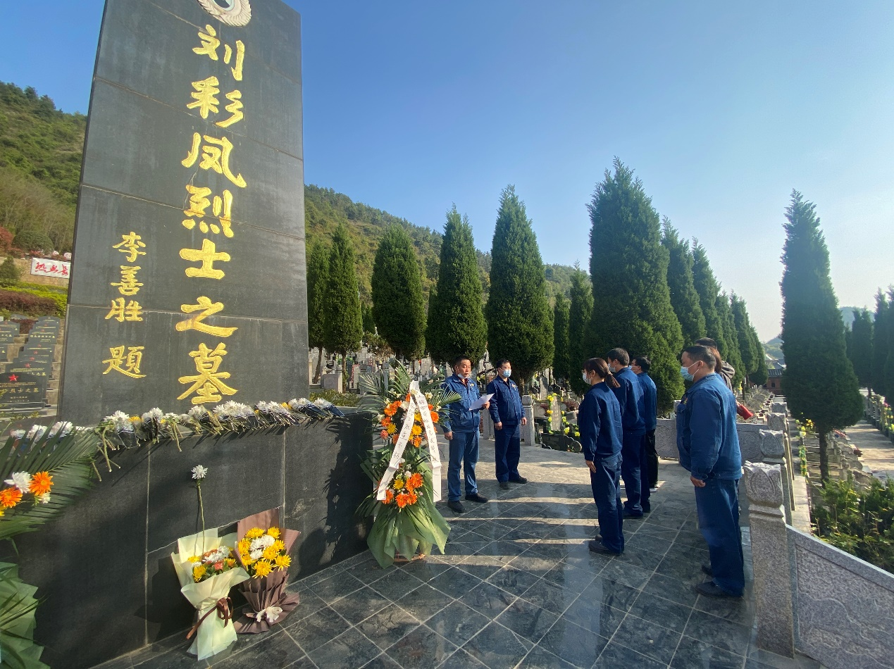 党建引领“满地开花” 融入中心“硕果累累” 党建引领“满地开花” 融入中心“硕果累累”