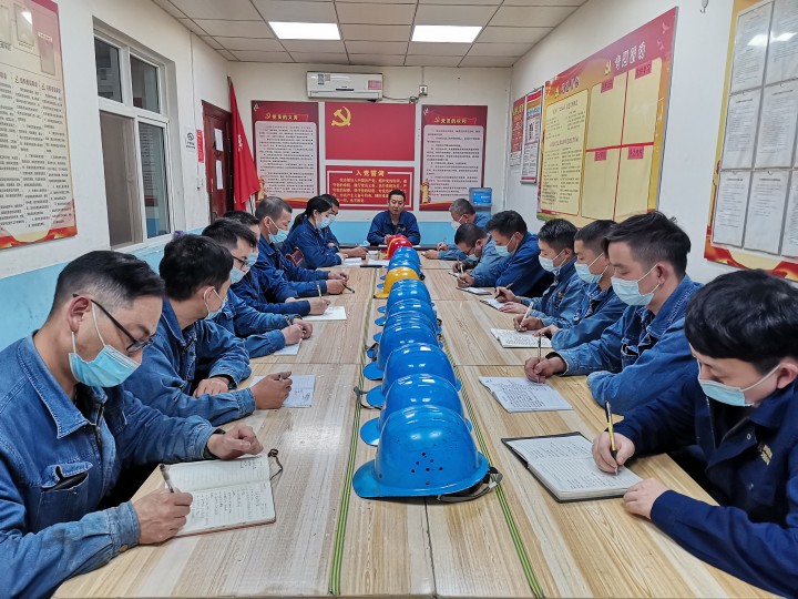 三式联动齐发力 撑起安全“保护伞” 三式联动齐发力 撑起安全“保护伞”