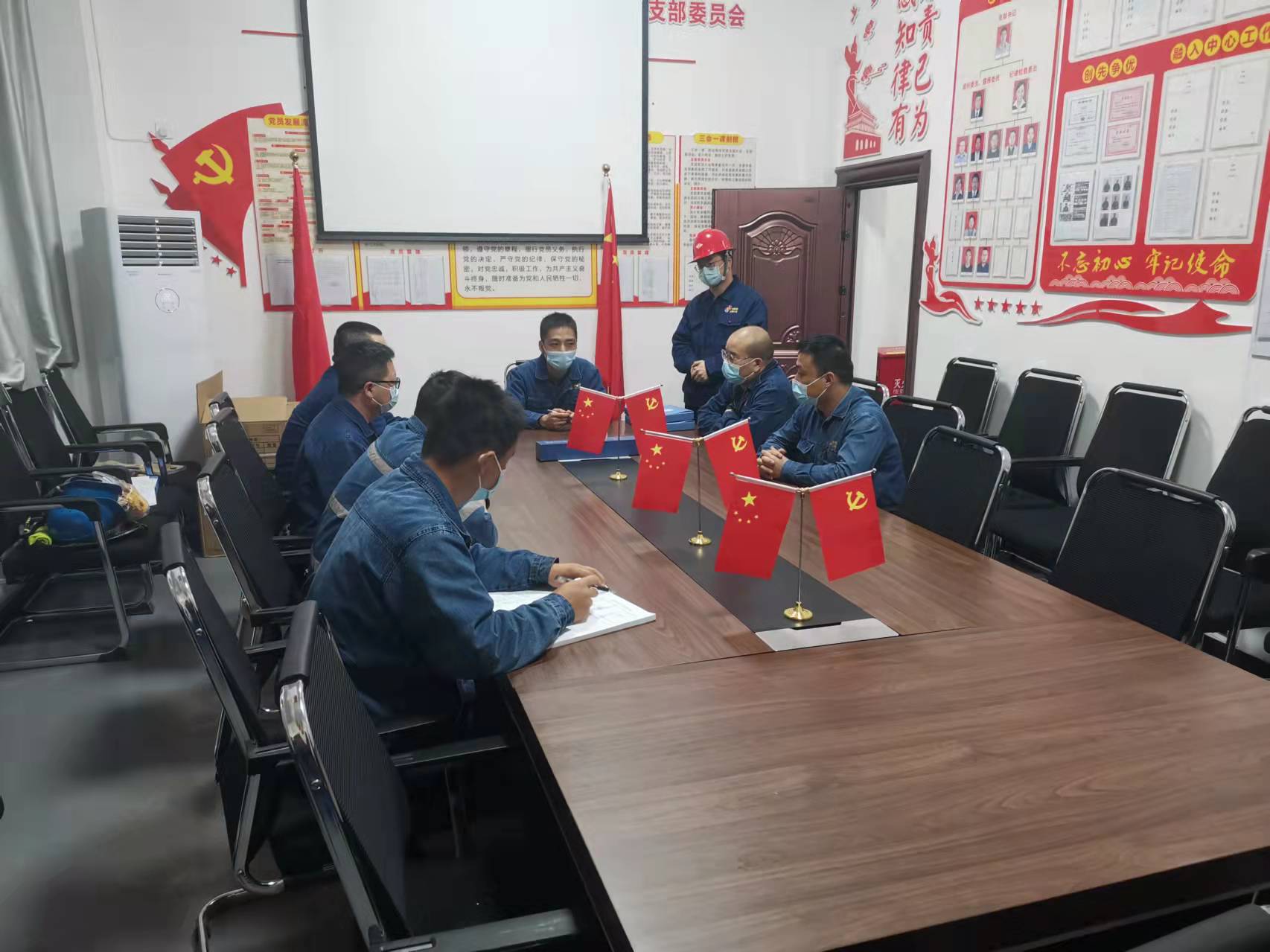 “四不伤害月”里再紧安全弦,护航发展筑防线 “四不伤害月”里再紧安全弦,护航发展筑防线