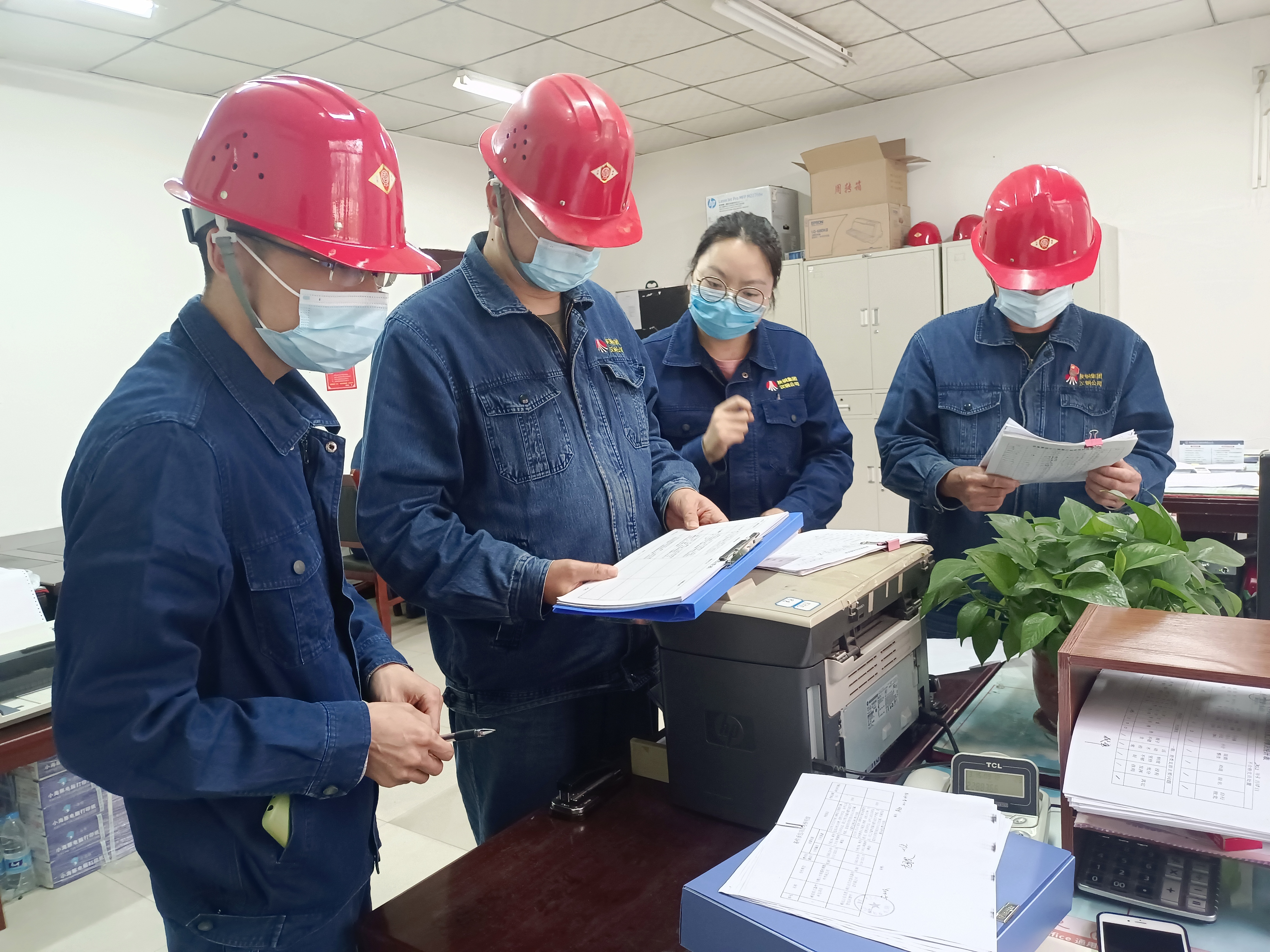 周密防控，坚决打赢防疫攻坚战