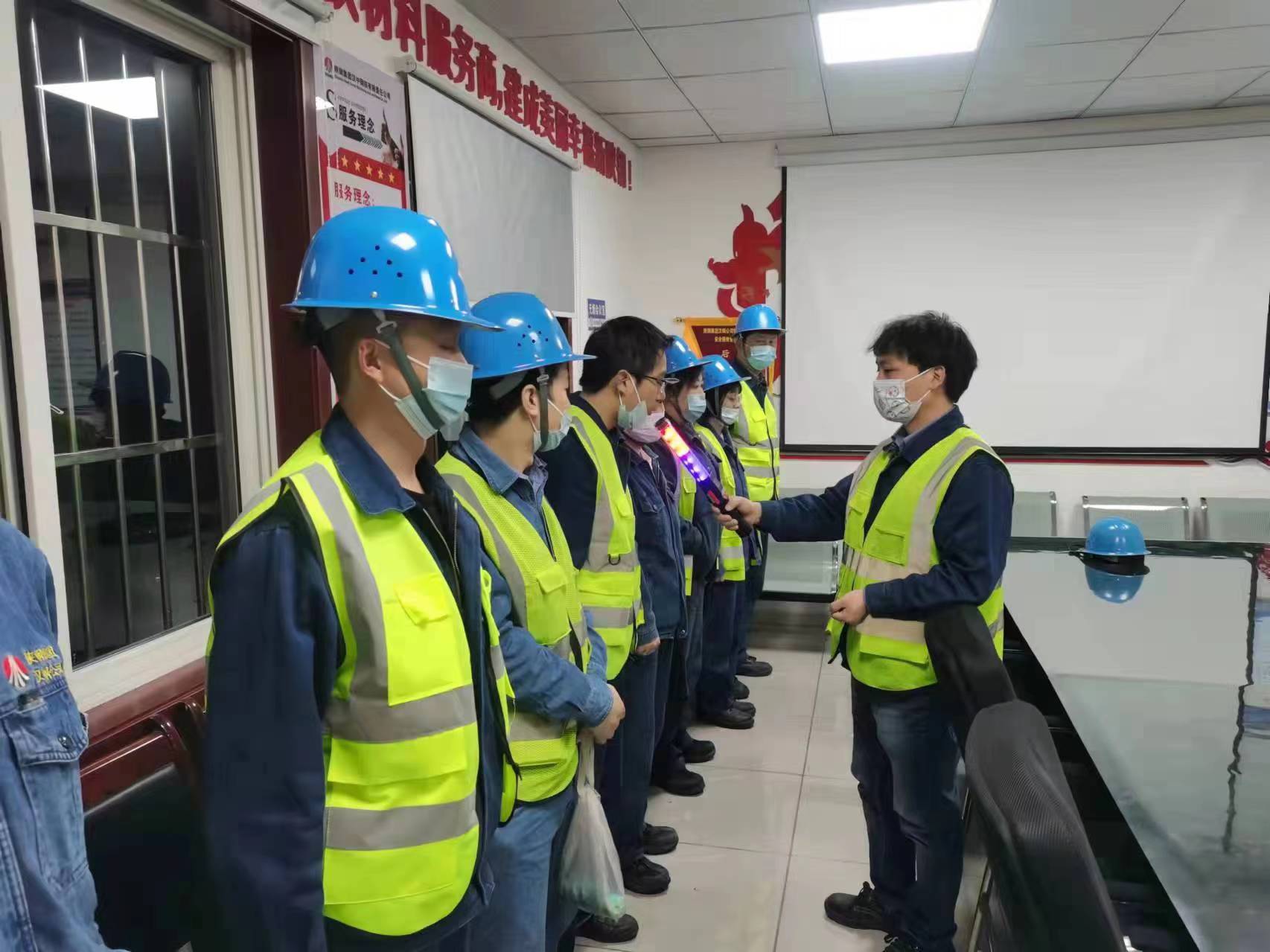 推进三举措  共创“星”班组