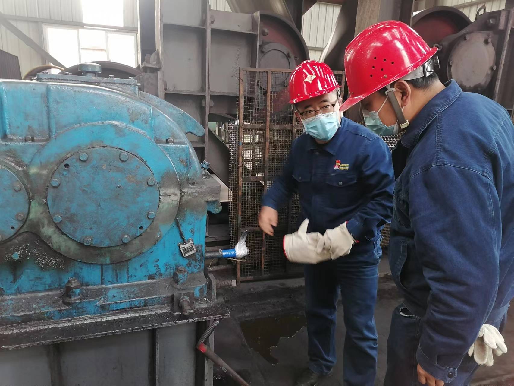 夯实安全责任，绷紧安全之弦