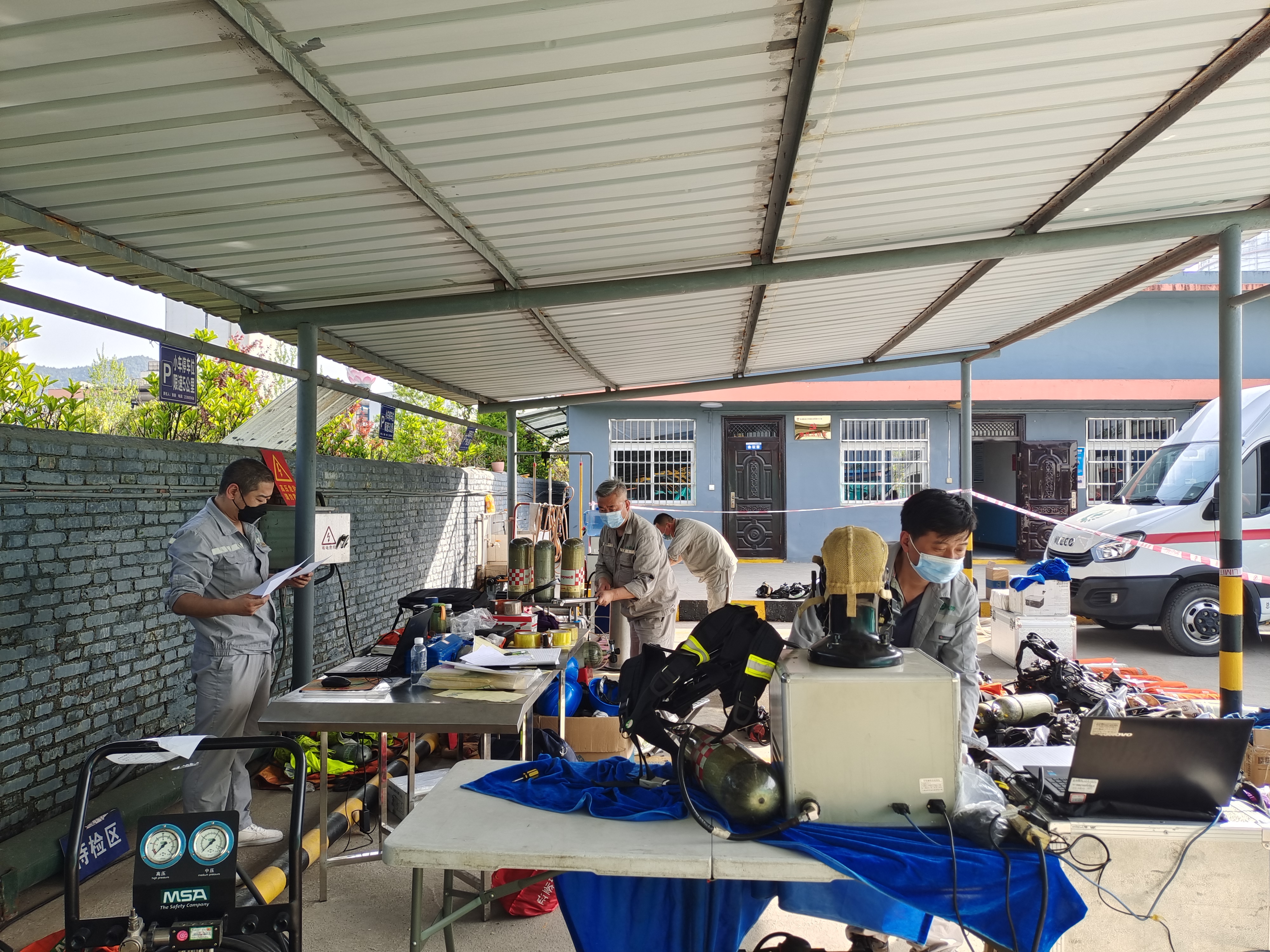 “一砖一瓦”,筑牢煤气安全堡垒 “一砖一瓦”,筑牢煤气安全堡垒