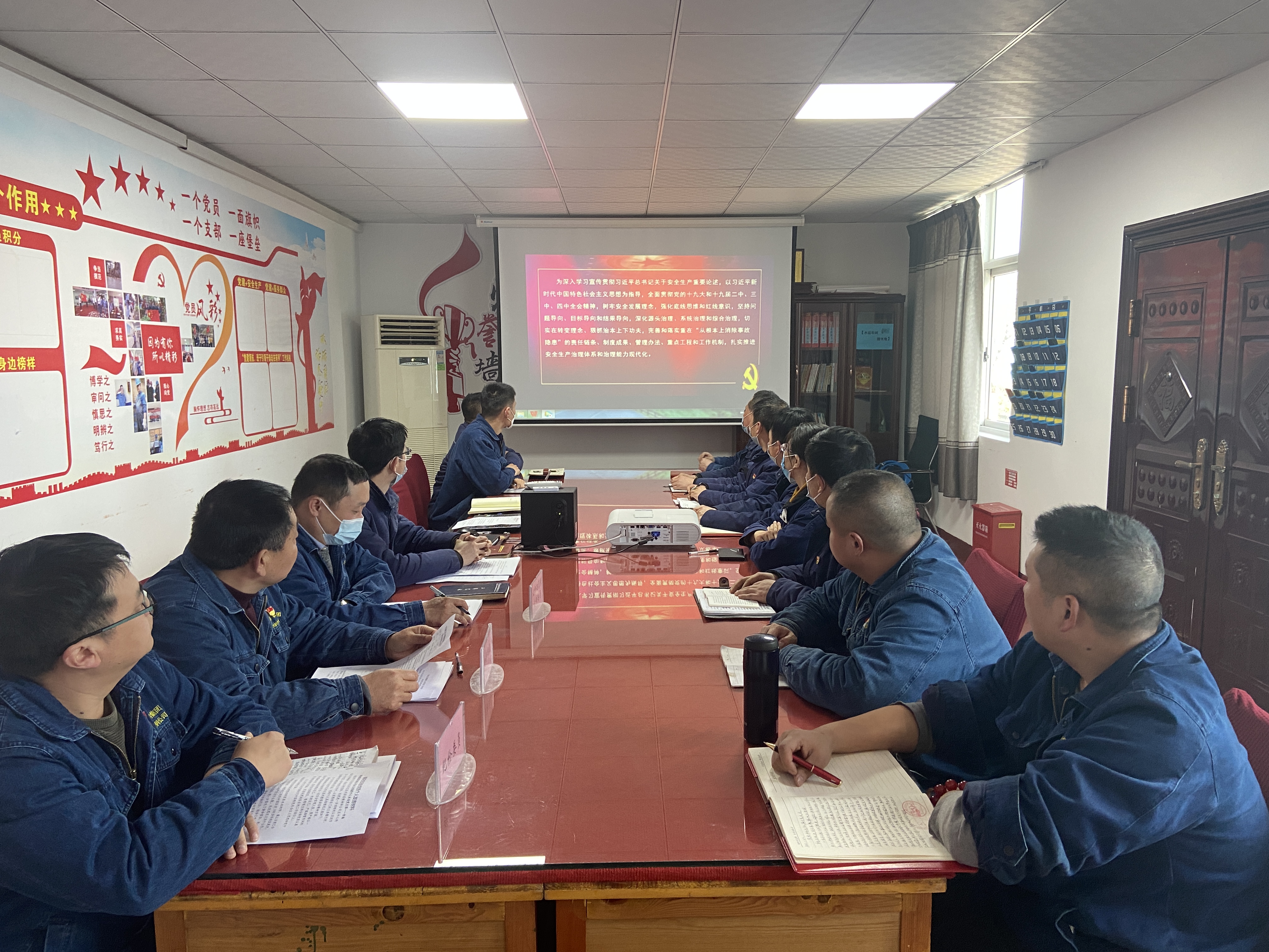 创新引育模式,让人才留下来 创新引育模式,让人才留下来