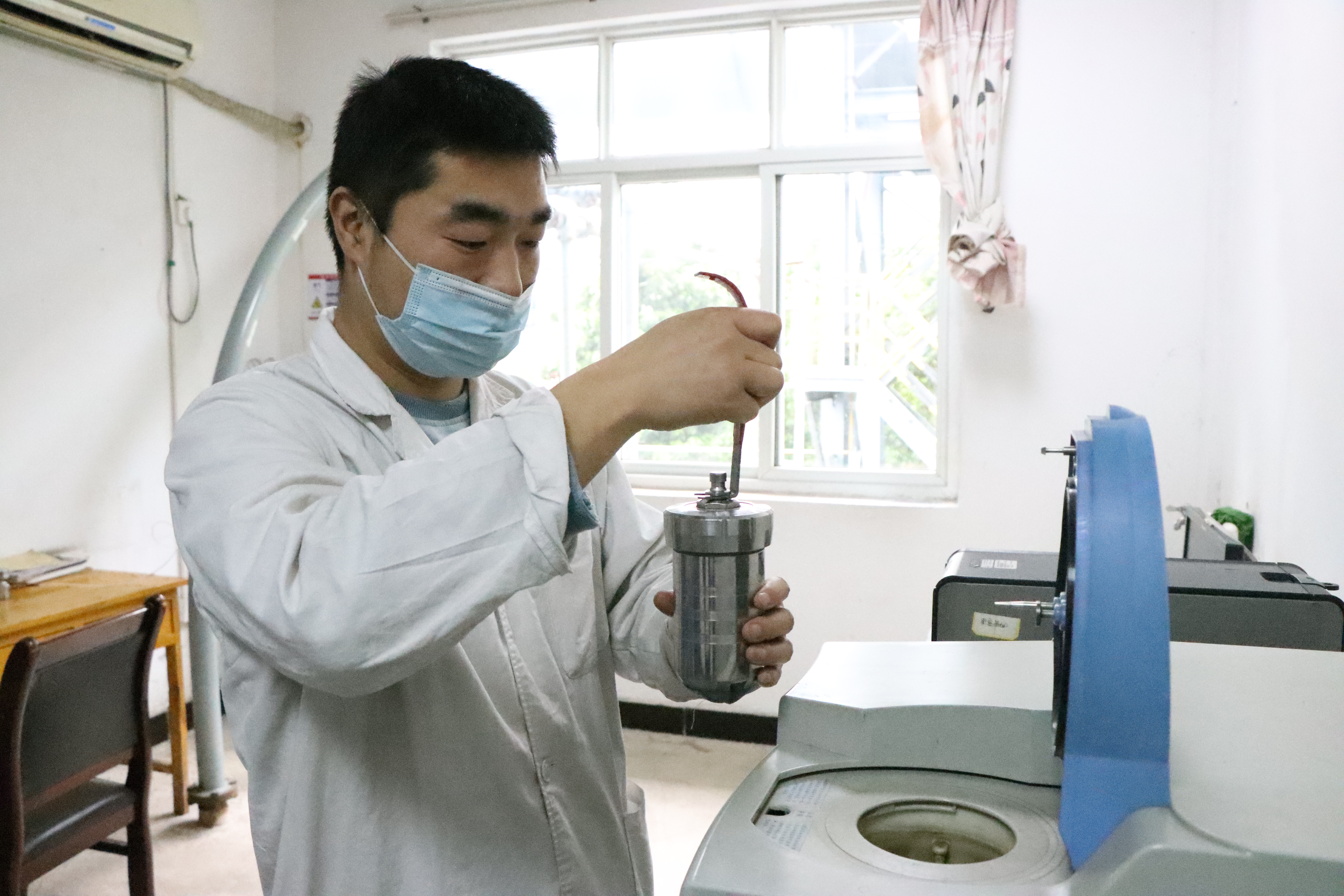 降本增效之“八元钱”巧解万元难题