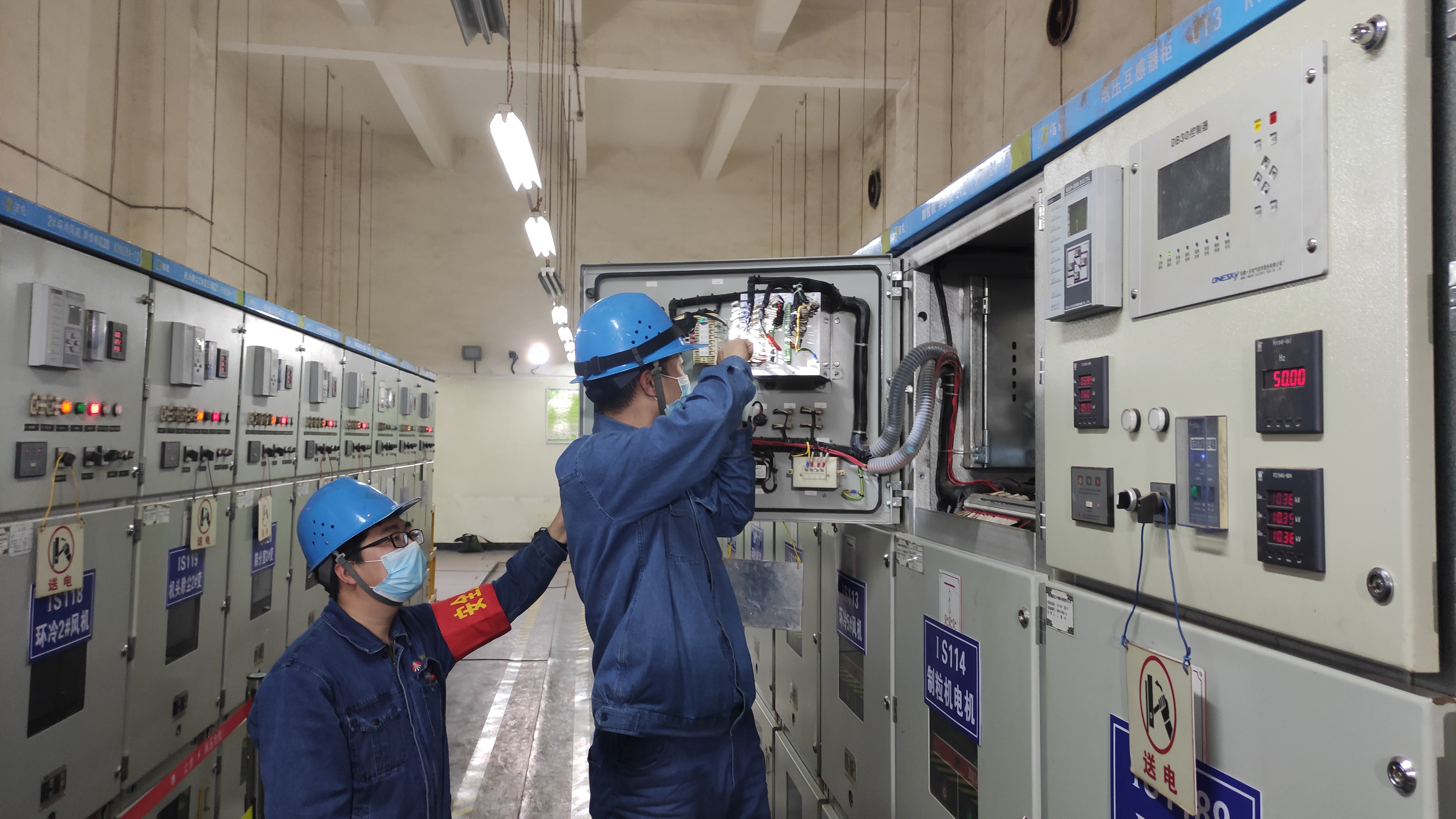 推进“三化” 提升设备“运行效率” 推进“三化” 提升设备“运行效率”