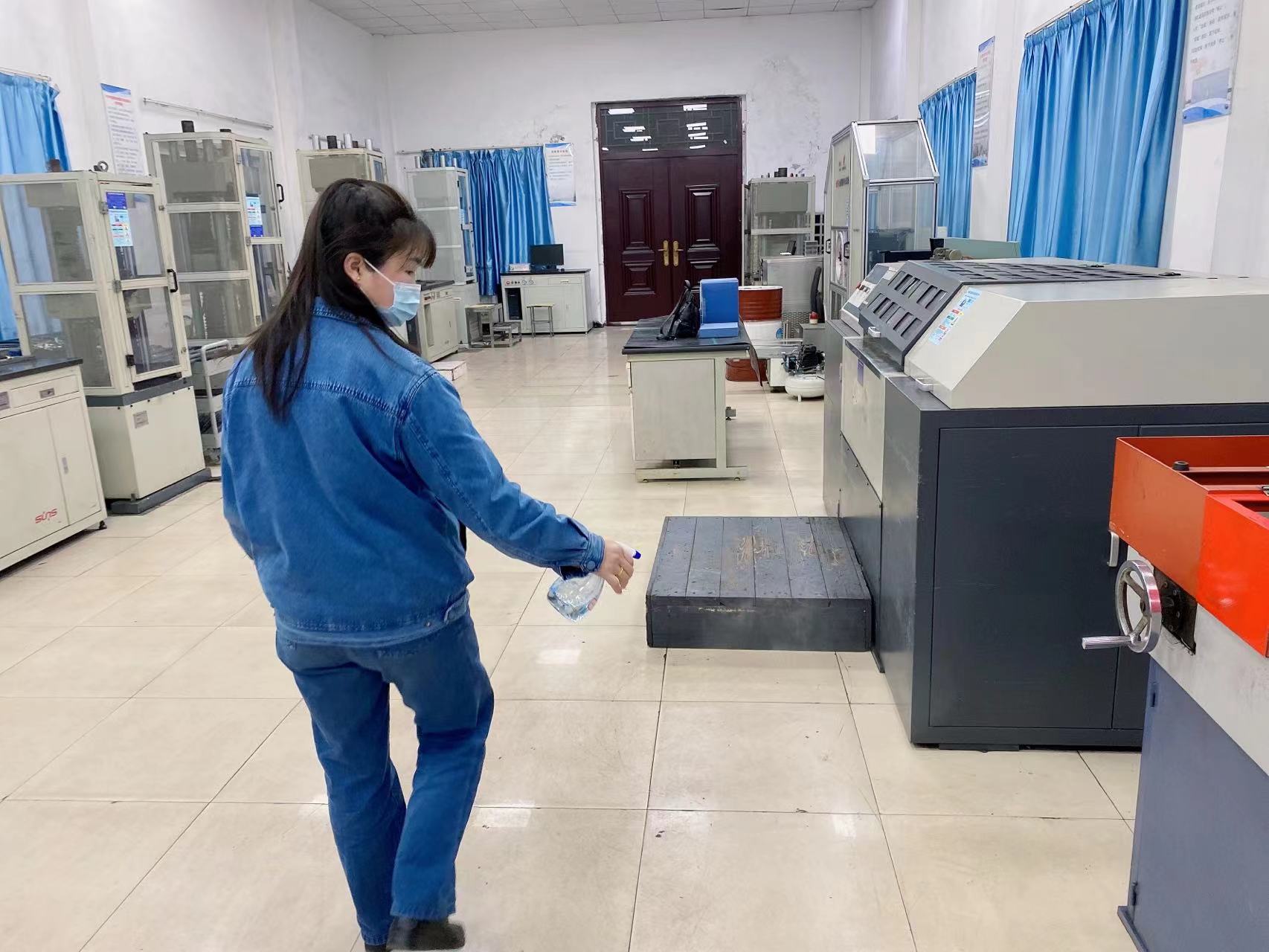 下足“针”功夫，“绣”出疫情防控坚实底气