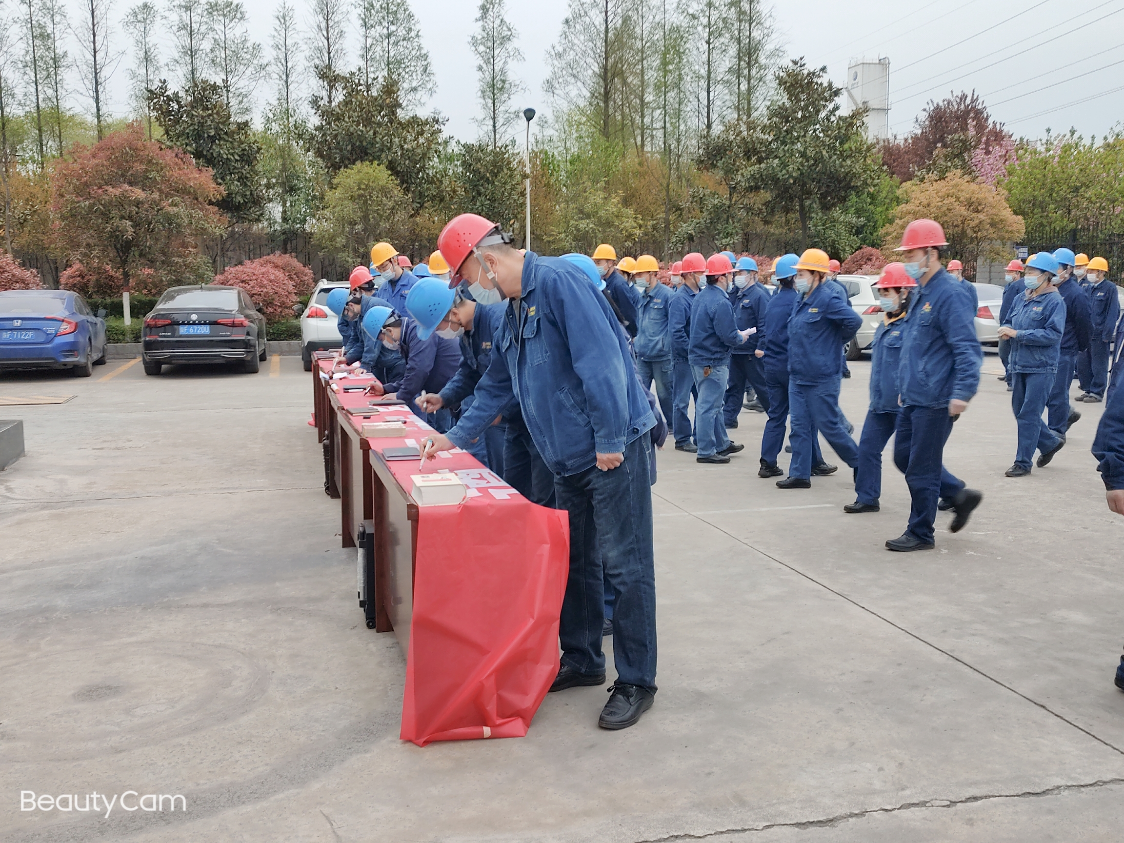 “四不伤害月”让安全更有保证 “四不伤害月”让安全更有保证