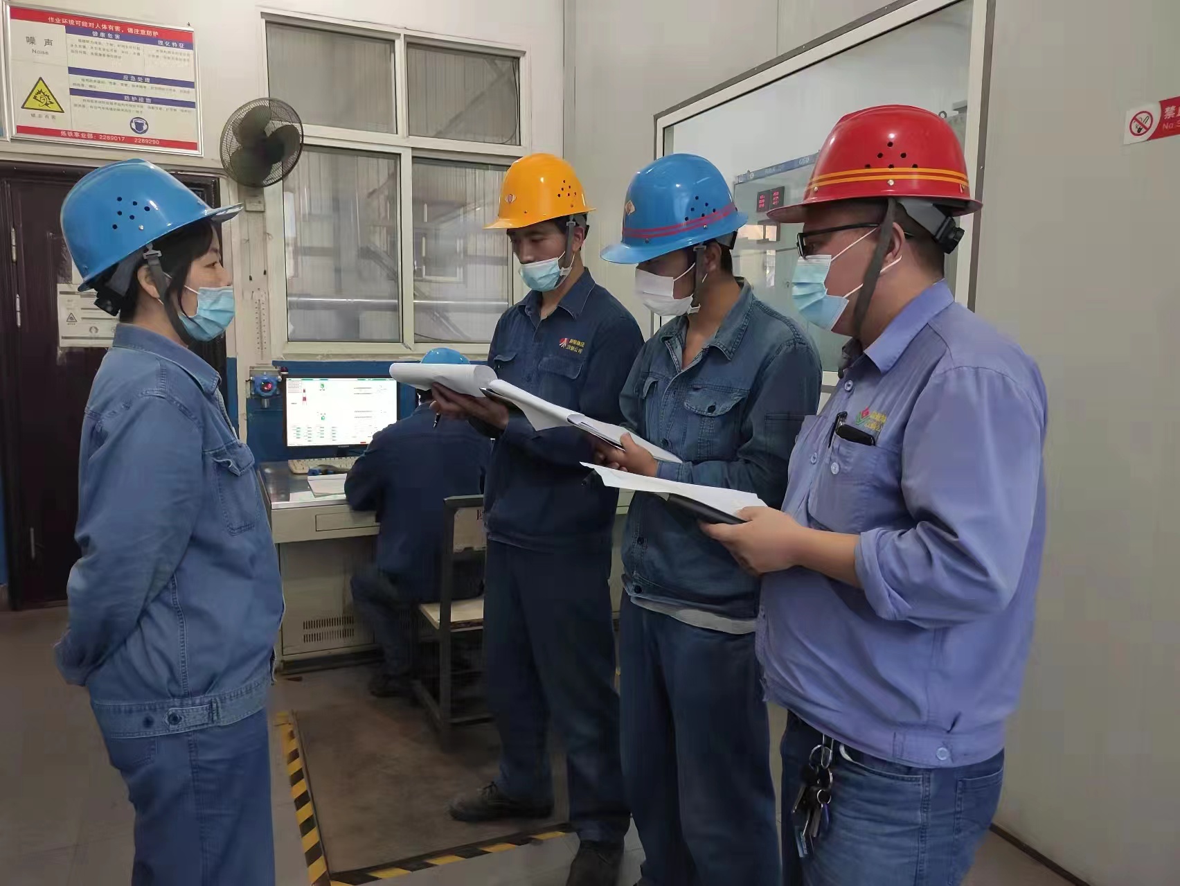 严规范、反三违,烧结厂安全攻坚结出幸福之花 严规范、反三违,烧结厂安全攻坚结出幸福之花