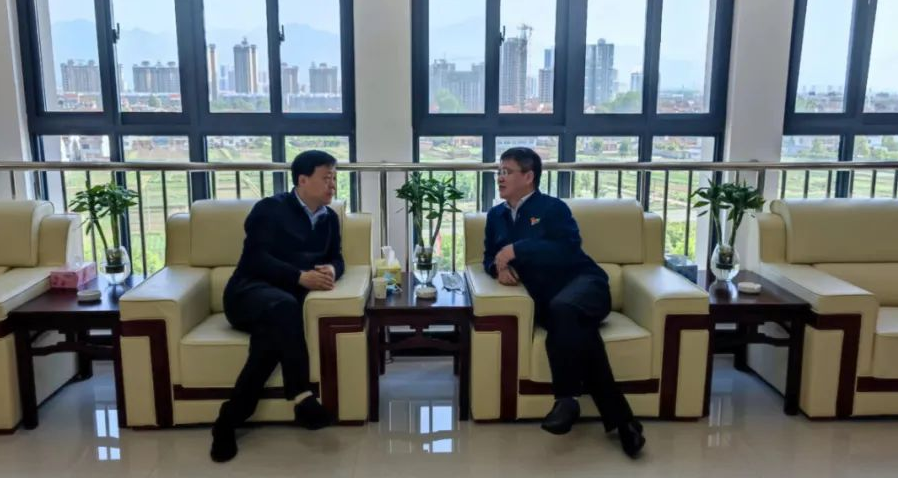 市工信局党组书记、局长李建强到公司调研 市工信局党组书记、局长李建强到公司调研