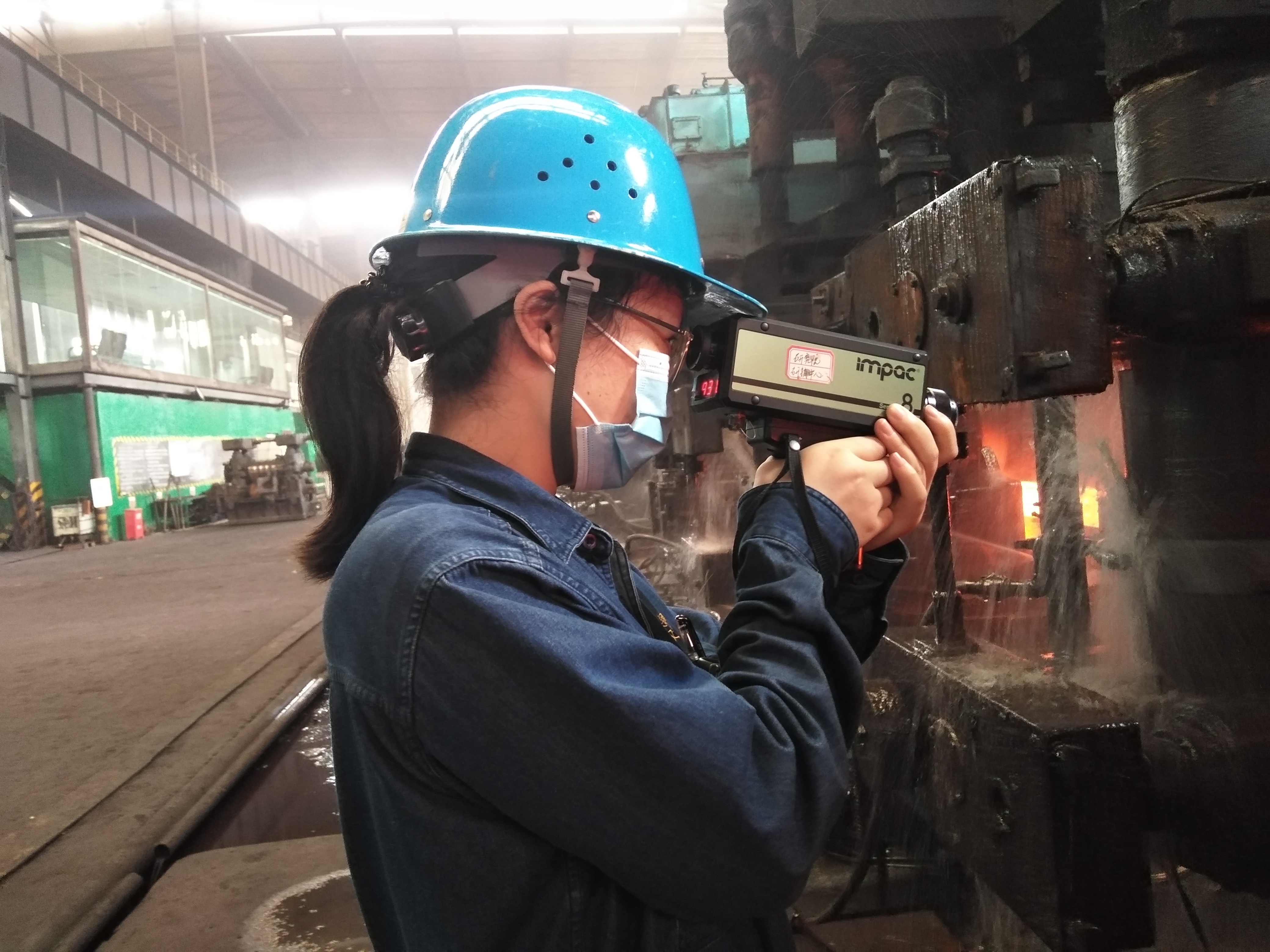 他们 是奋斗在生产一线的青年“小战队” 他们 是奋斗在生产一线的青年“小战队”