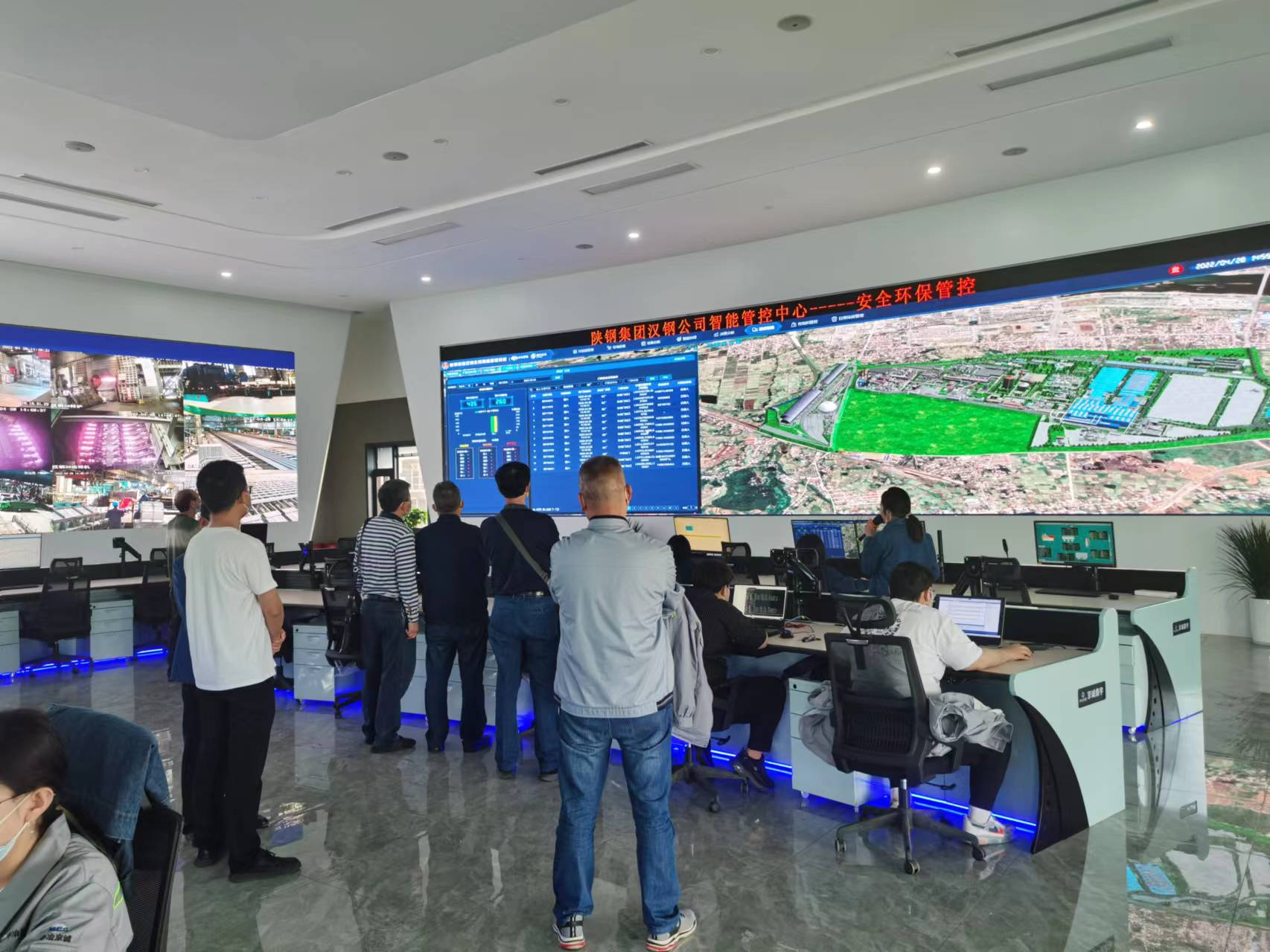 工信局专家组一行到公司调研智慧环保项目