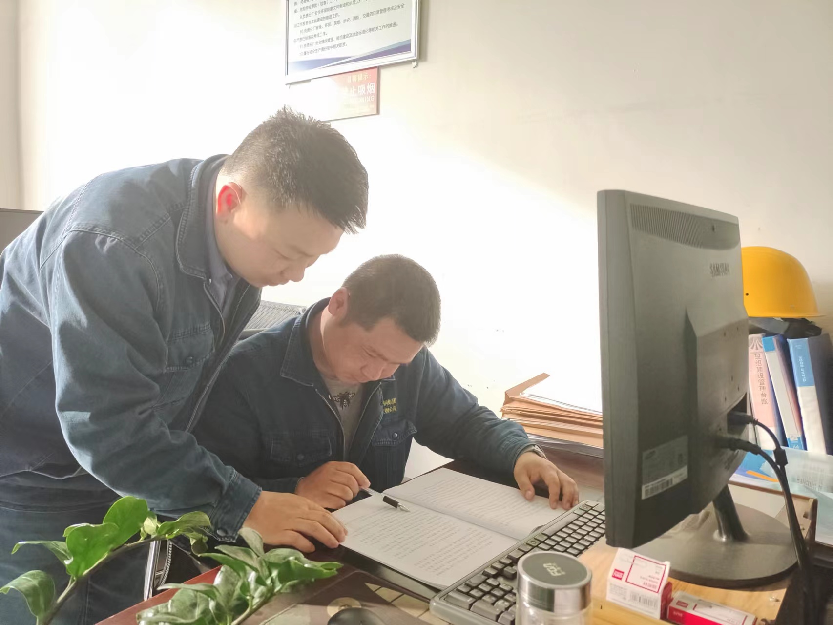 青春绽放 不负芳华 -----“五四青年节”致敬最美的你们 青春绽放 不负芳华 -----“五四青年节”致敬最美的你们