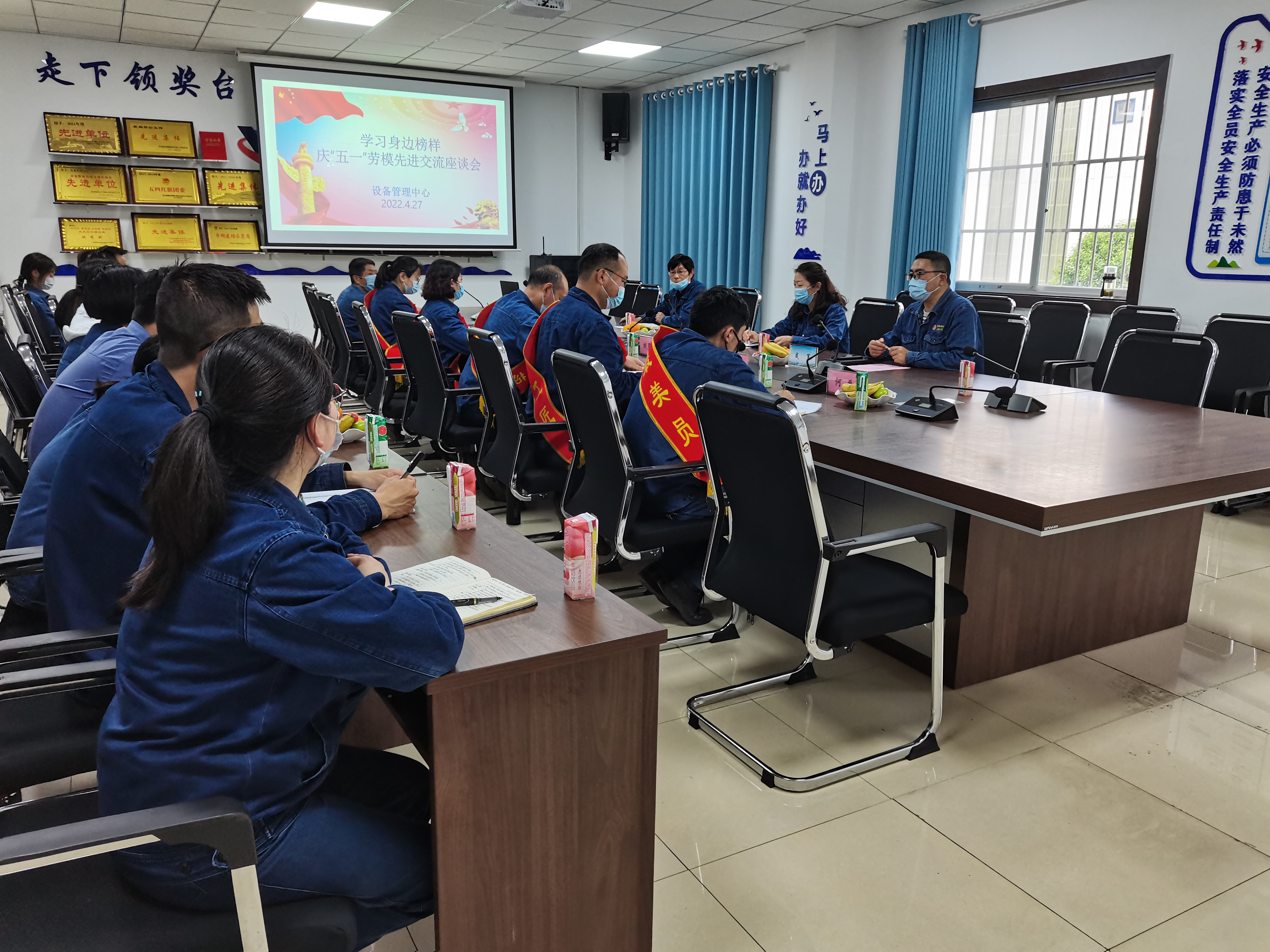 党建引领激活人才发展“一池春水”