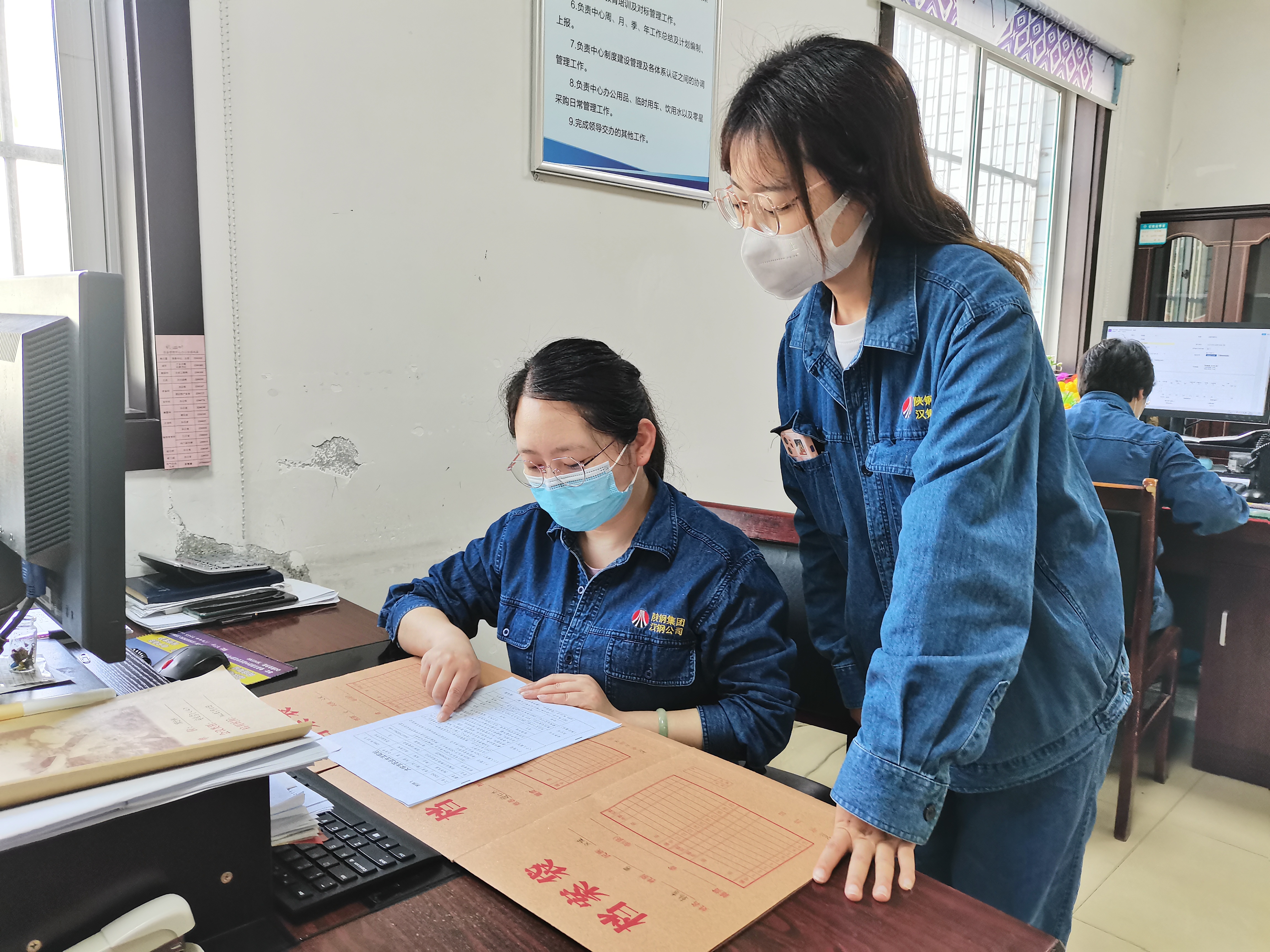 党建引领激活人才发展“一池春水”