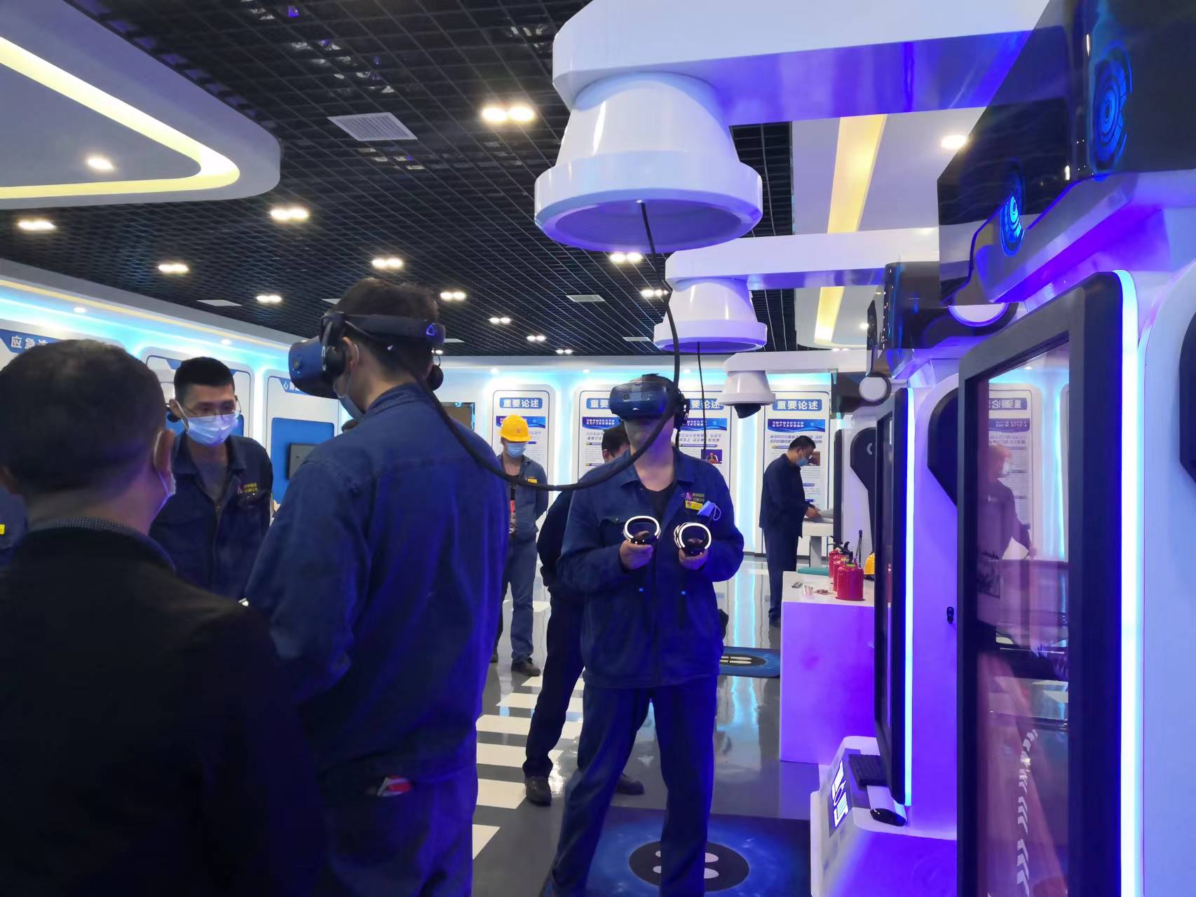 看,炼钢厂重拳出击,全面提升应急管理水平 看,炼钢厂重拳出击,全面提升应急管理水平