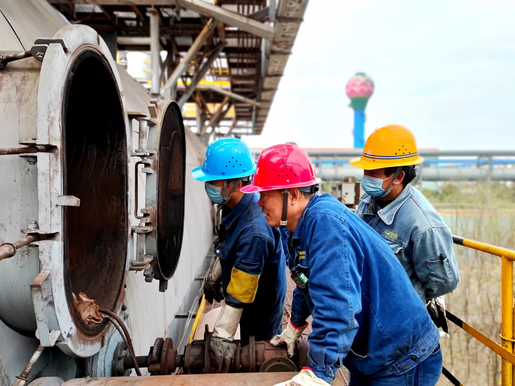 “碳”索未来,“绿”动钢城 “碳”索未来,“绿”动钢城