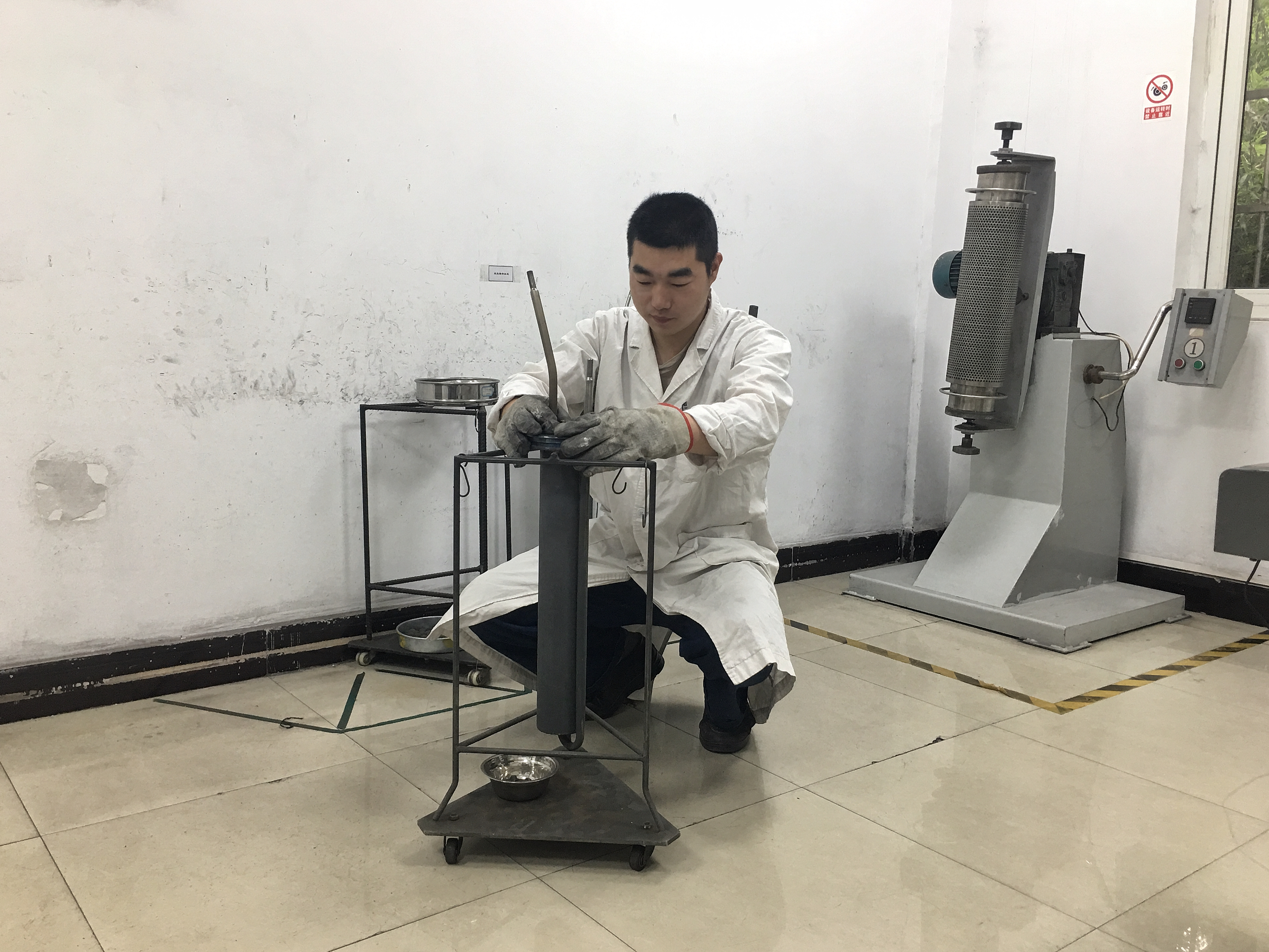 深挖内潜，紧盯“降本增效”目标