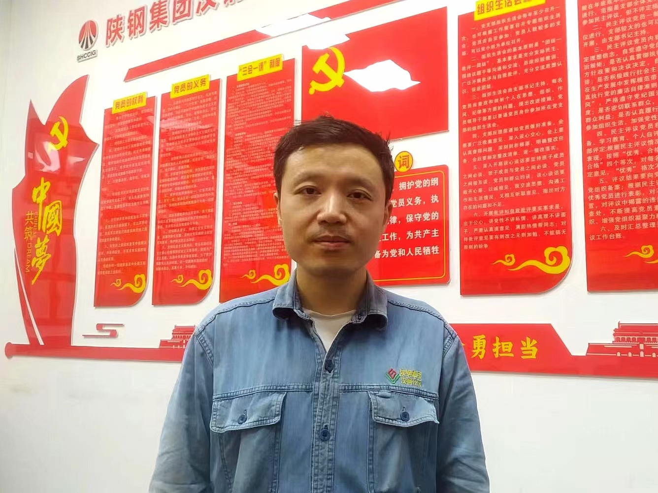 劳模宣讲接地气 ，点点星火照初心