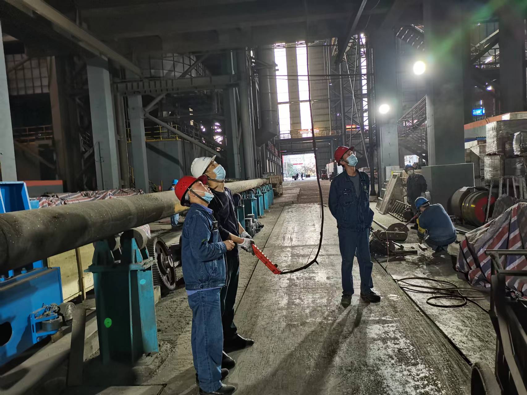 “精雕细刻”铸精品 “严细实恒”促安全 “精雕细刻”铸精品 “严细实恒”促安全