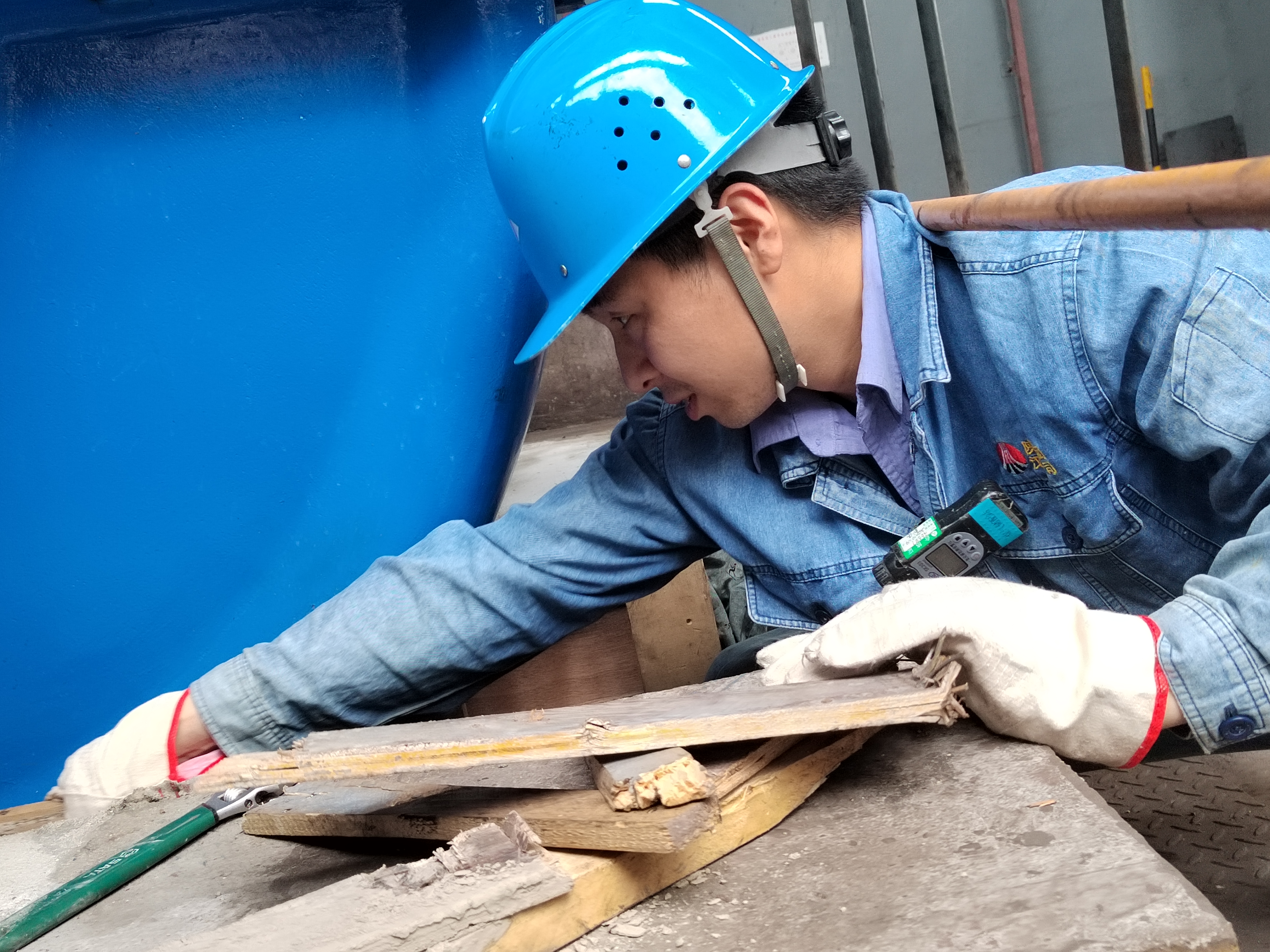 煤气安全战线上绽放青春之花 煤气安全战线上绽放青春之花