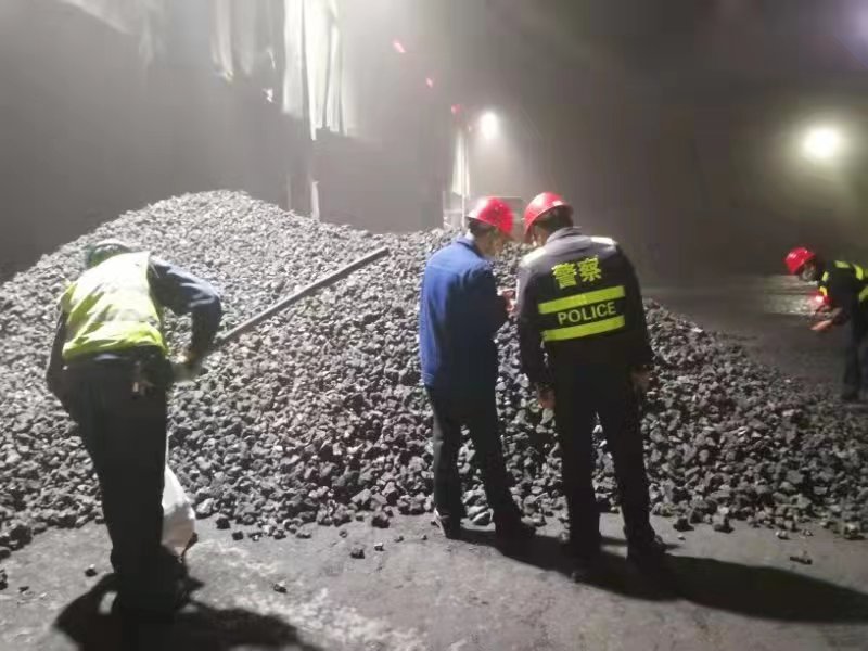 扎实开展作风建设，有效实现“三个转变”