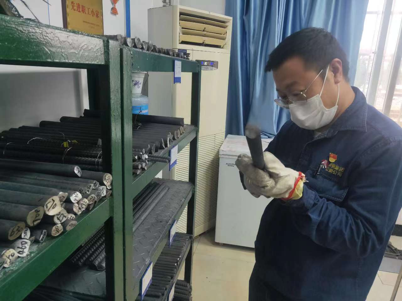 袁海:行不由径,任重道远 袁海:行不由径,任重道远