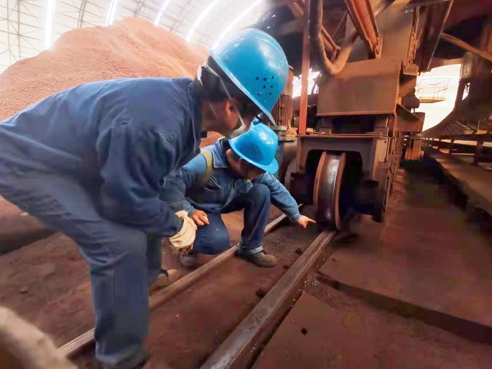 技术人员齐发力 助推指标再提升