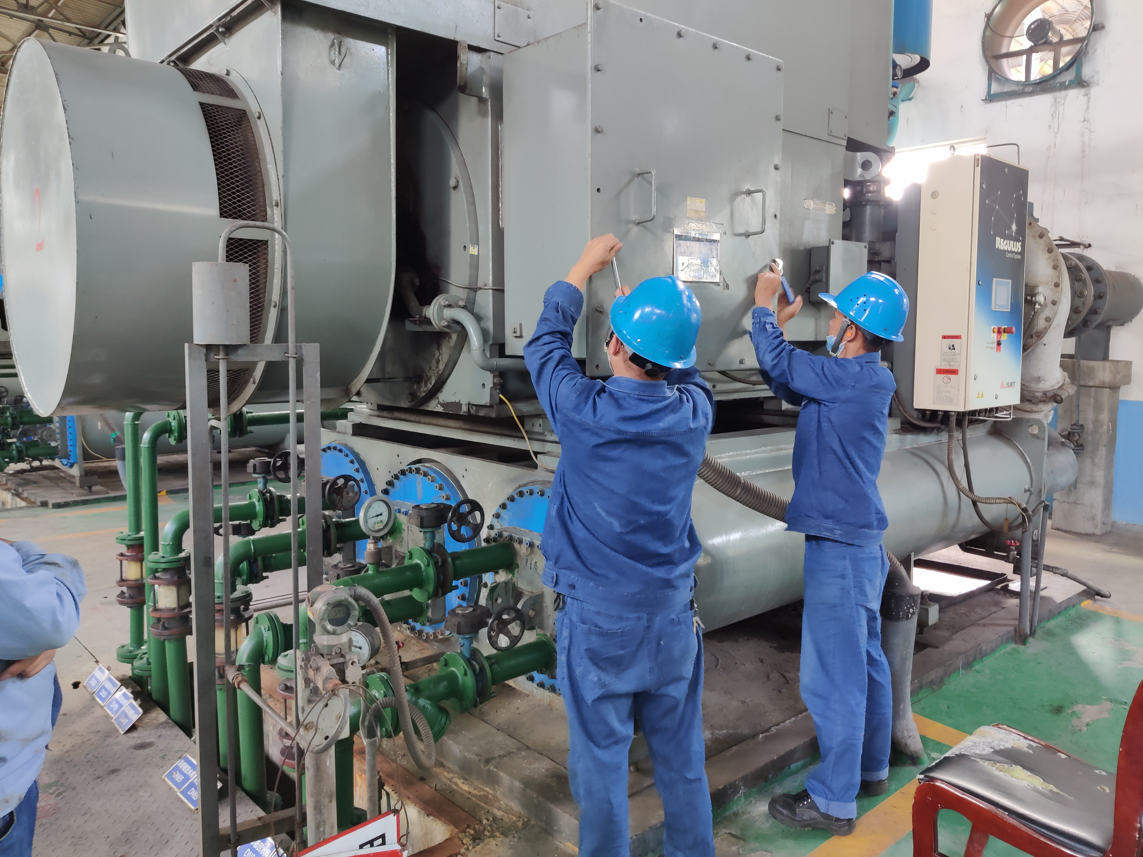 这个班组,好样的! 这个班组,好样的!