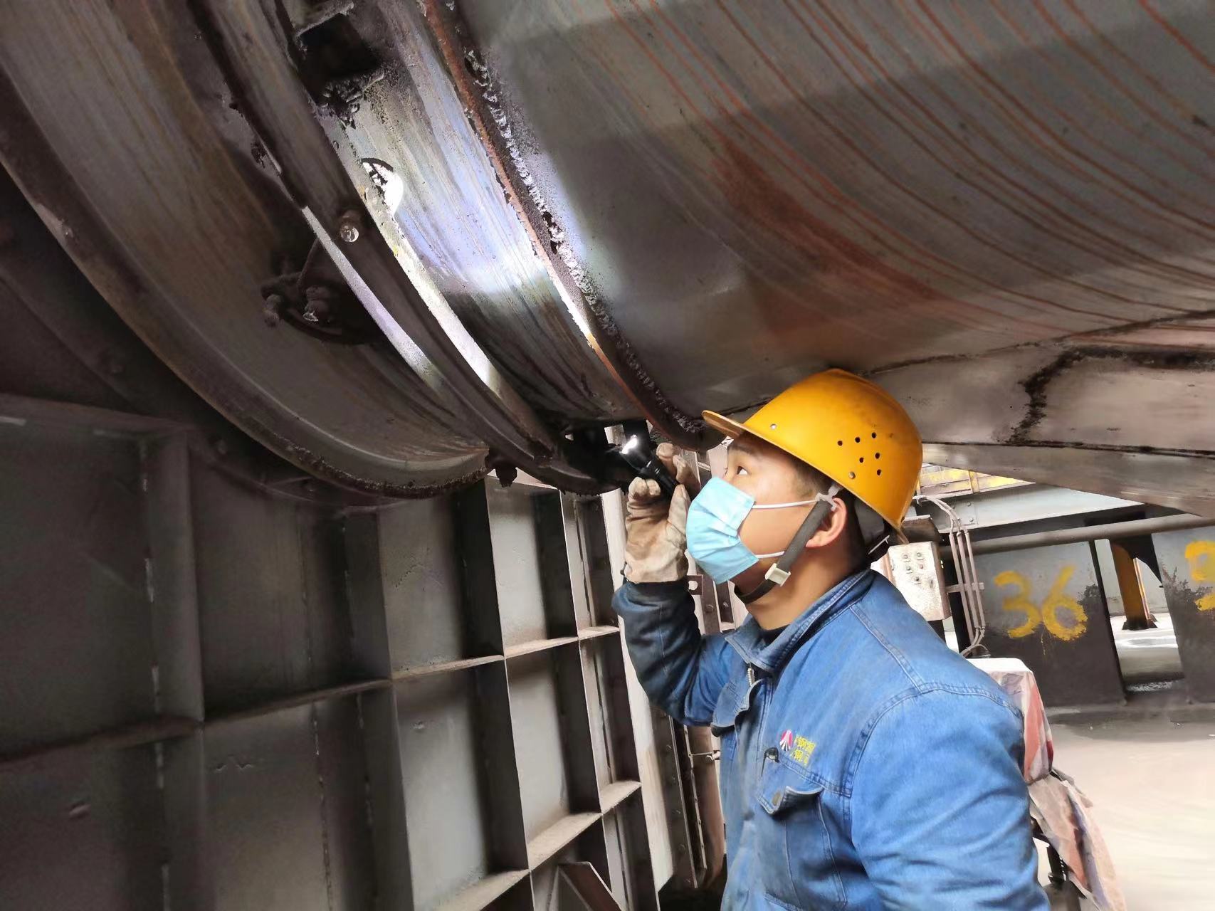 以奋斗之势展最美之姿 以奋斗之势展最美之姿