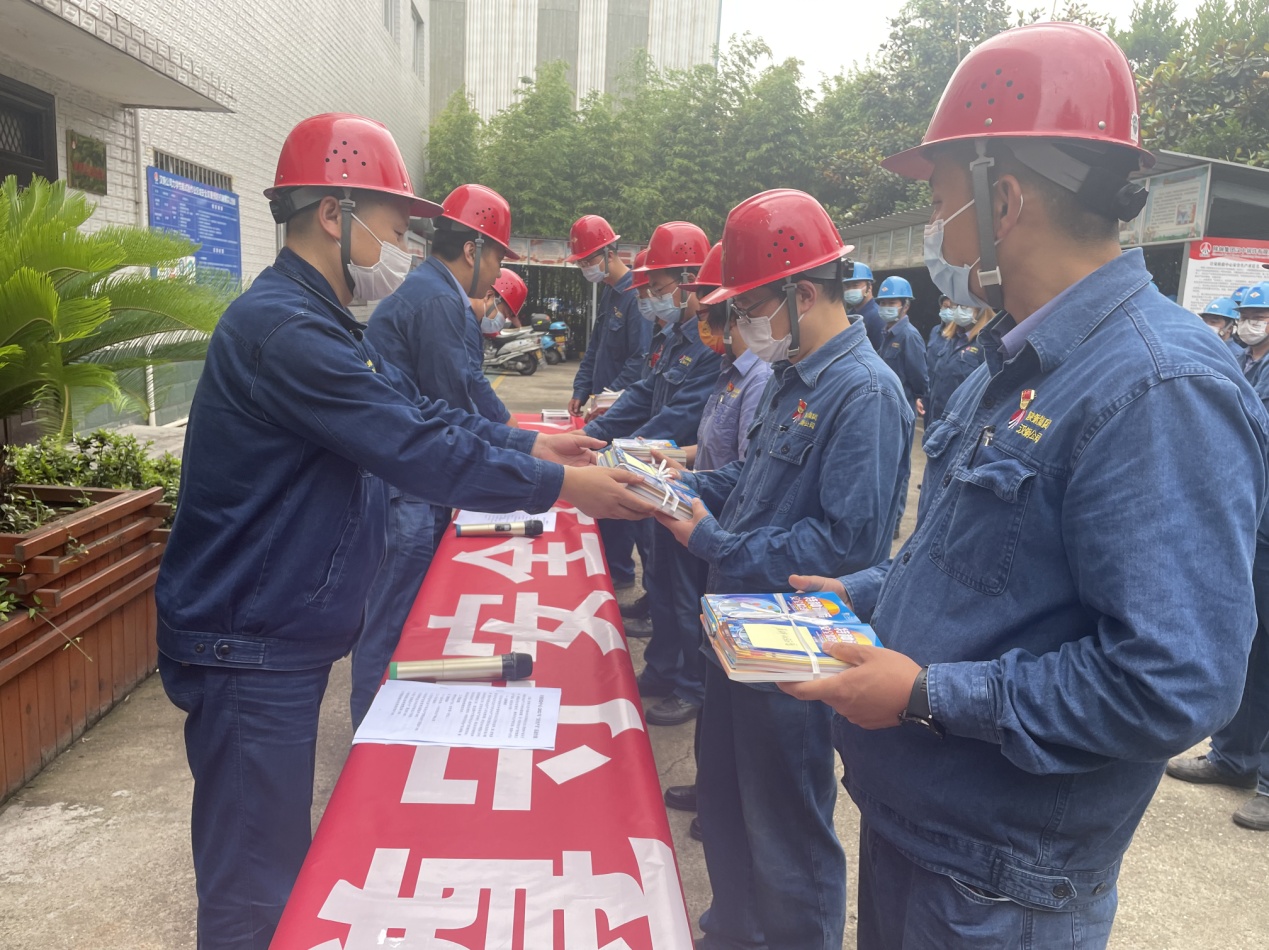 当好“第一责任人”夯实安全生产根基 当好“第一责任人”夯实安全生产根基