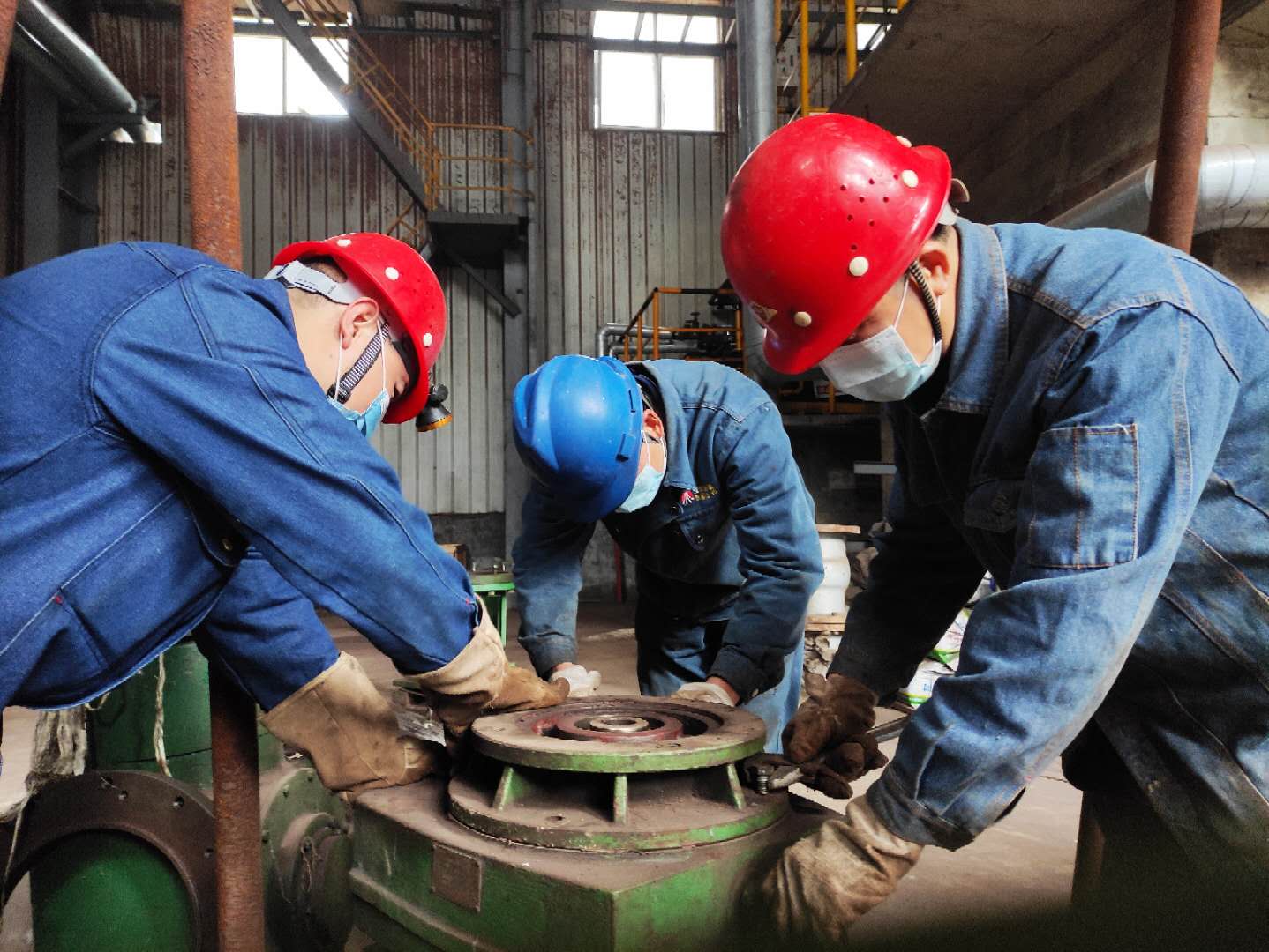 矢志创新奋斗，再续烧结降本新篇章