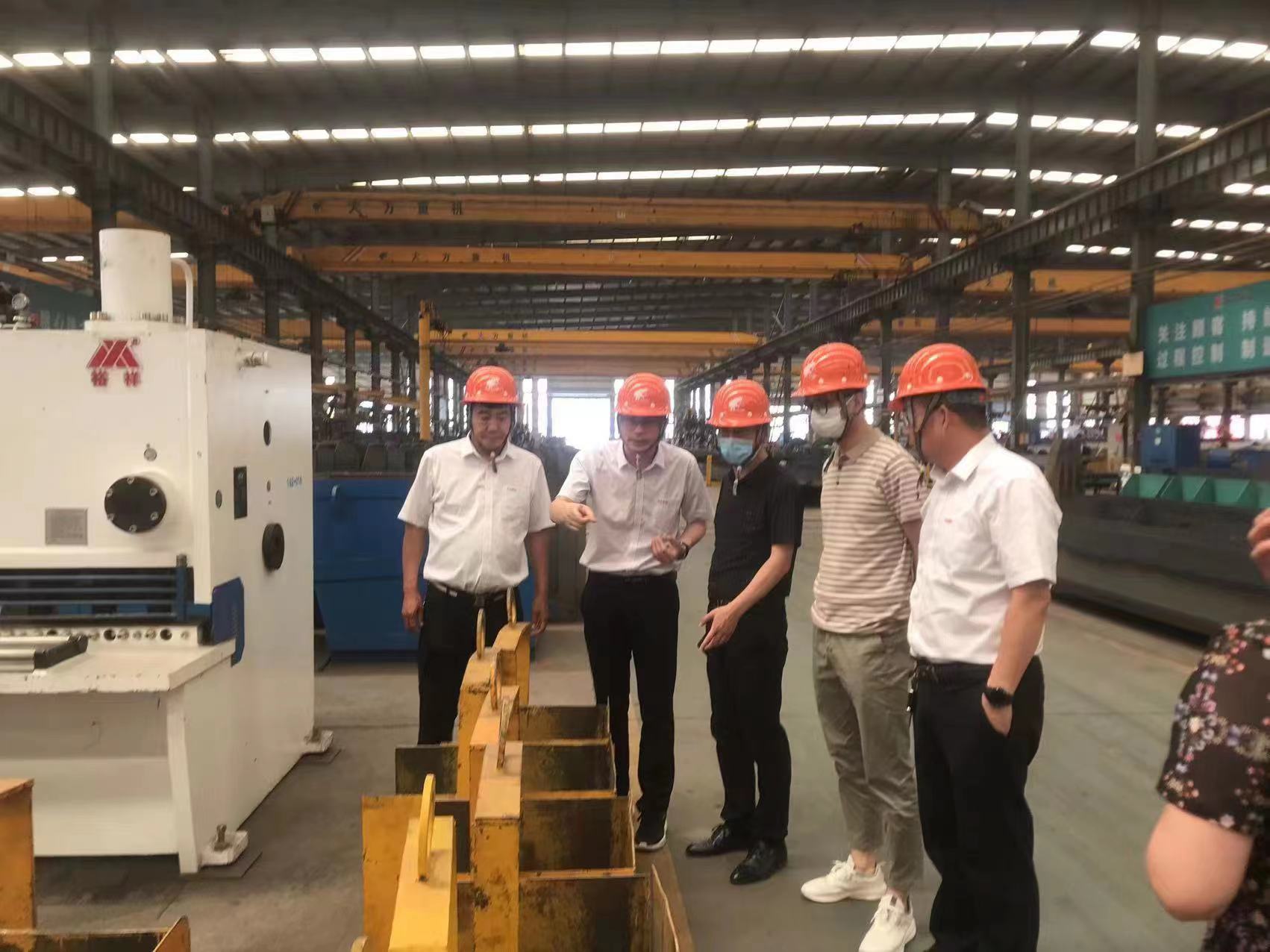 千里赴疫区 全力保生产