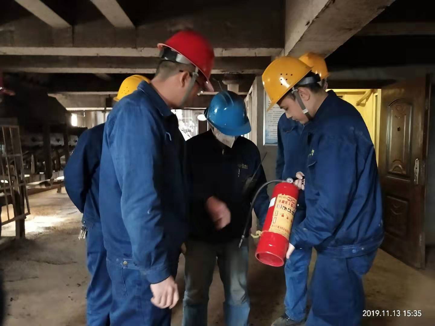 咬定目标精准施策 奋力冲刺“双过半”