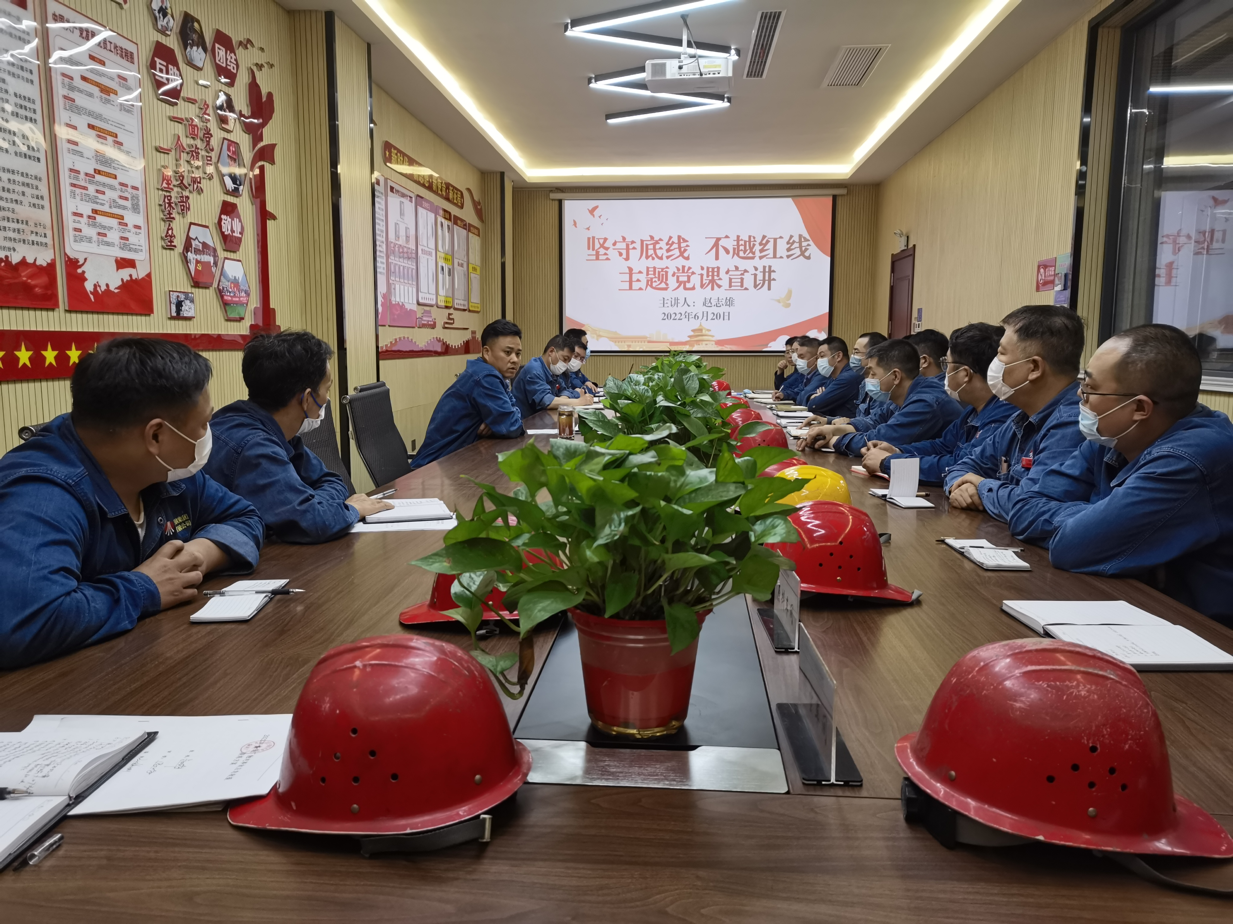 清风劲吹，“廉”花自开