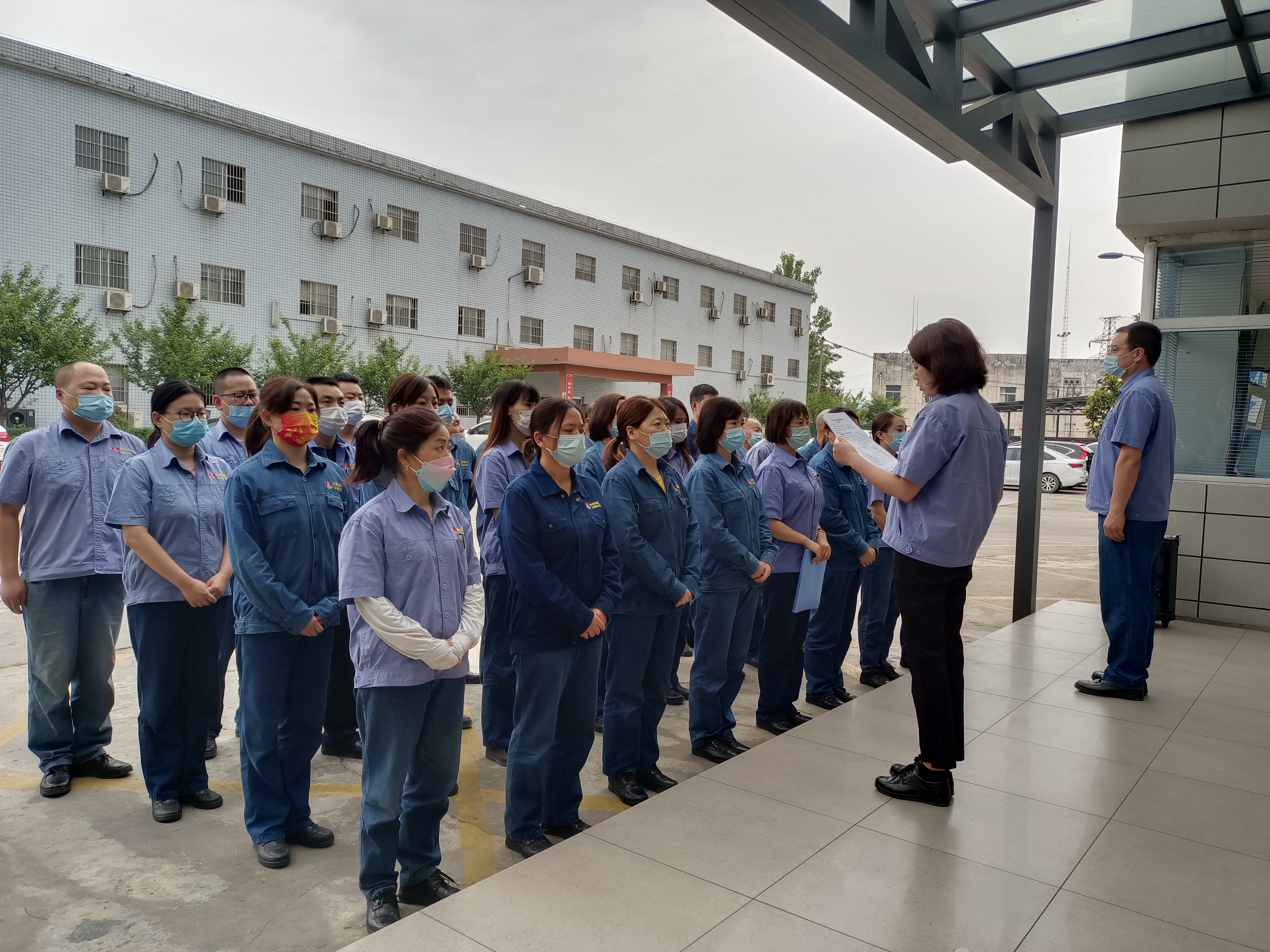 多措并举强管理  安全活动氛围浓