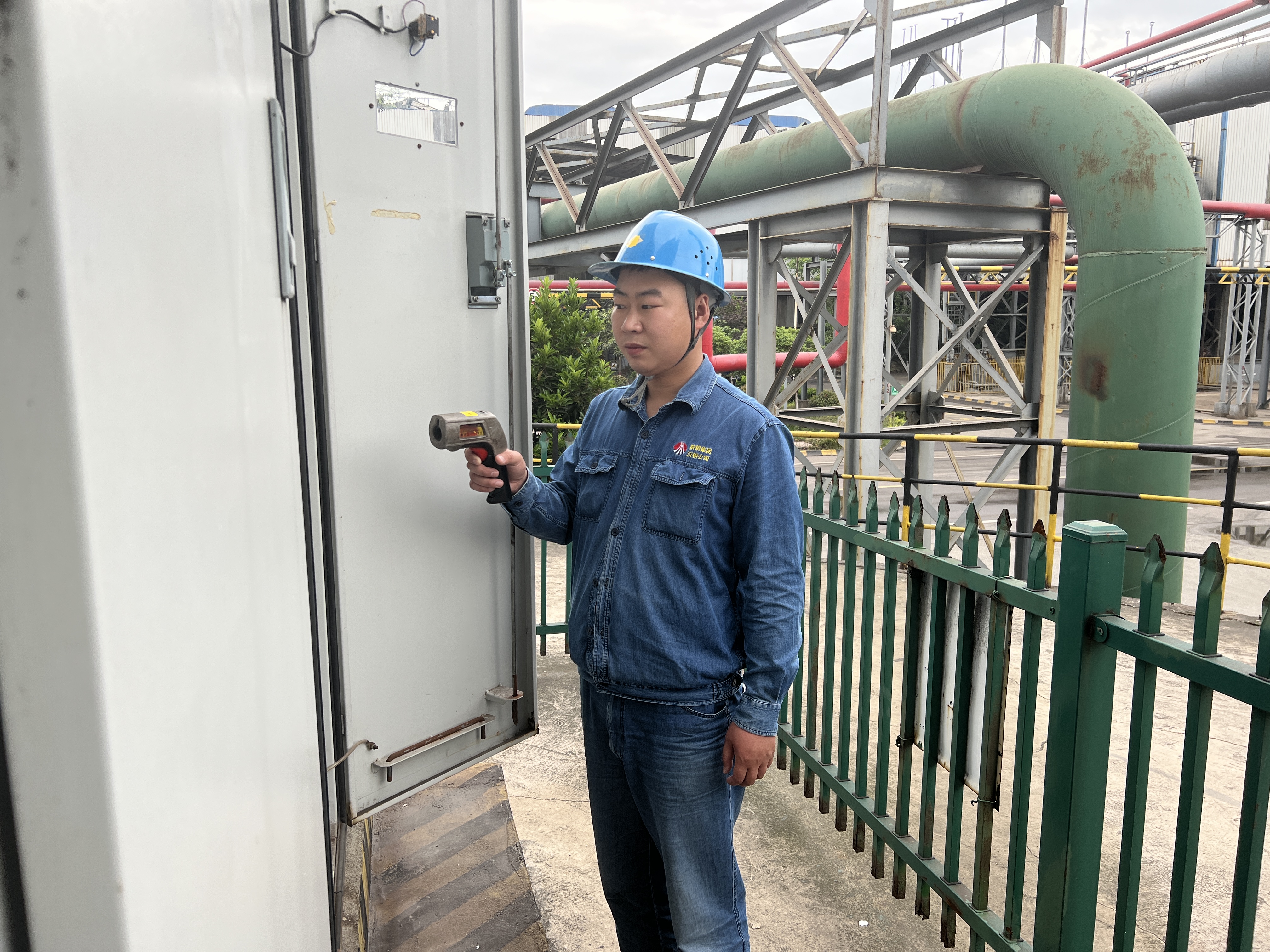 打响电力运行降温“保卫战”