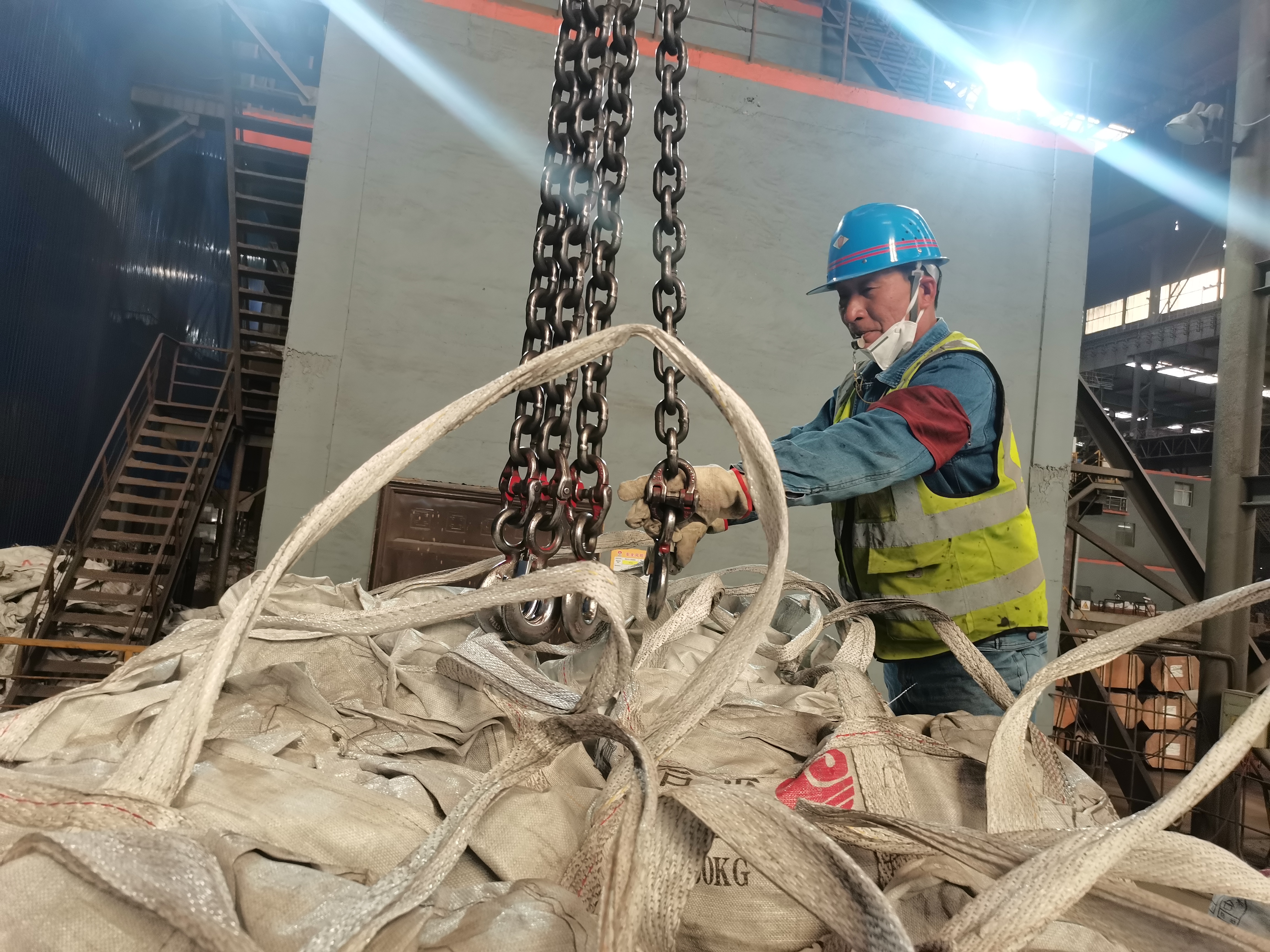 看，高温下的他们，怎样“烤”出好成绩