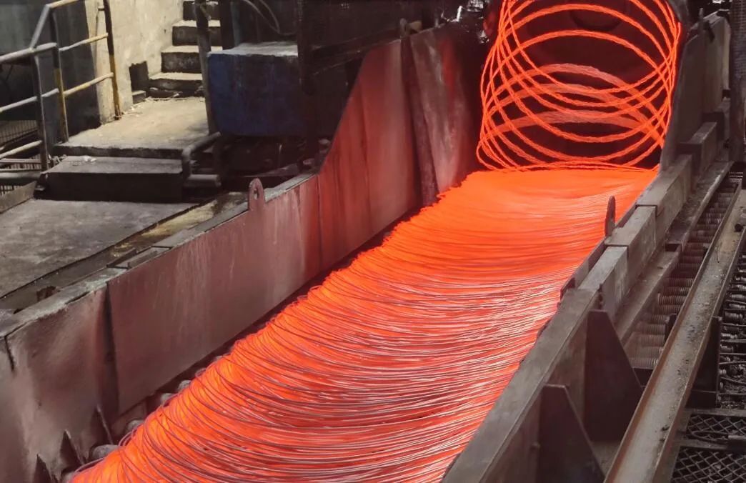 汉钢公司成功开发SWRCH35Kφ6.5冷墩钢