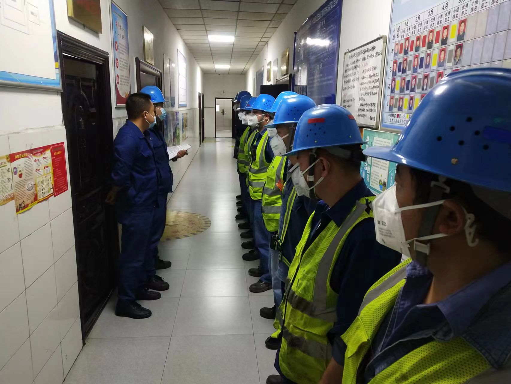 劲吹清廉之风 建设“清廉金鼎”