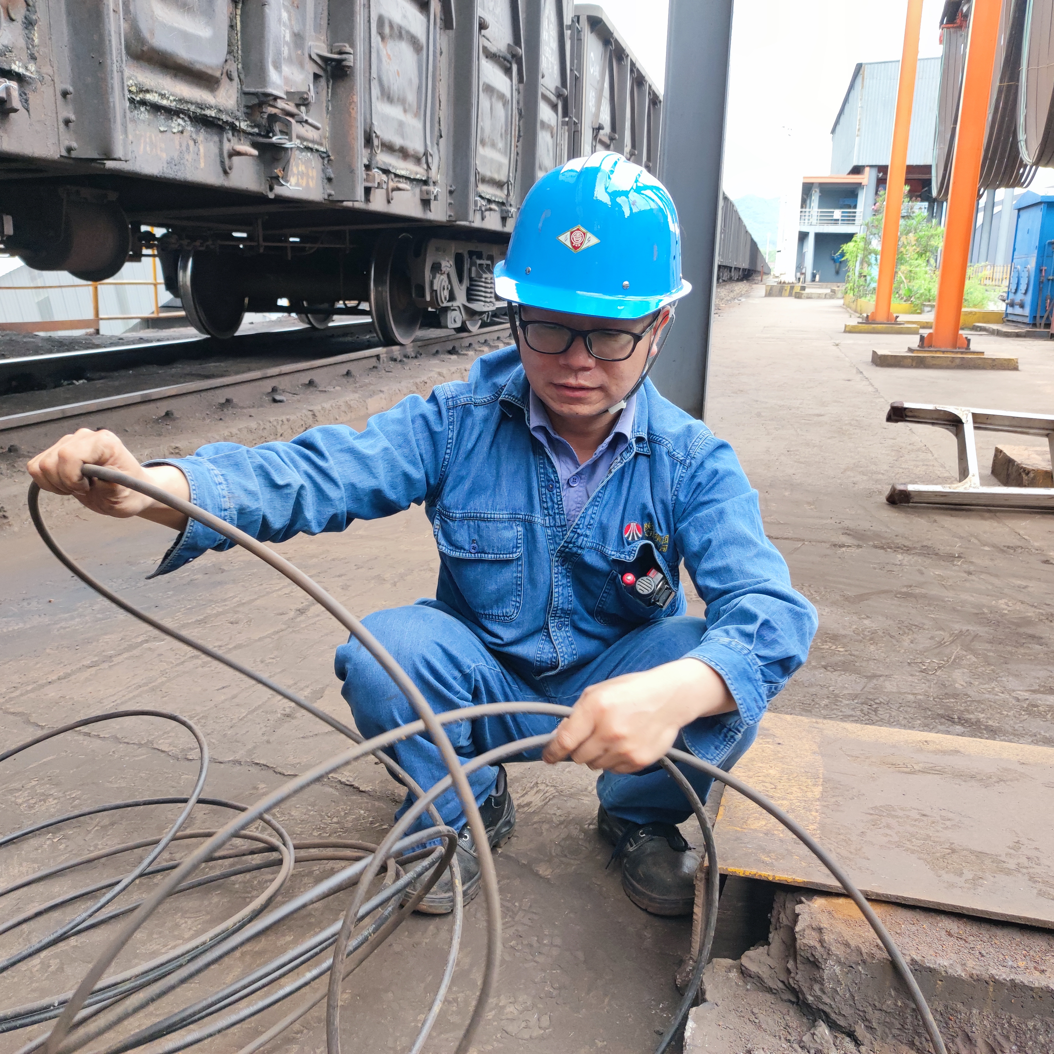 一对仪表自动化工的师徒情