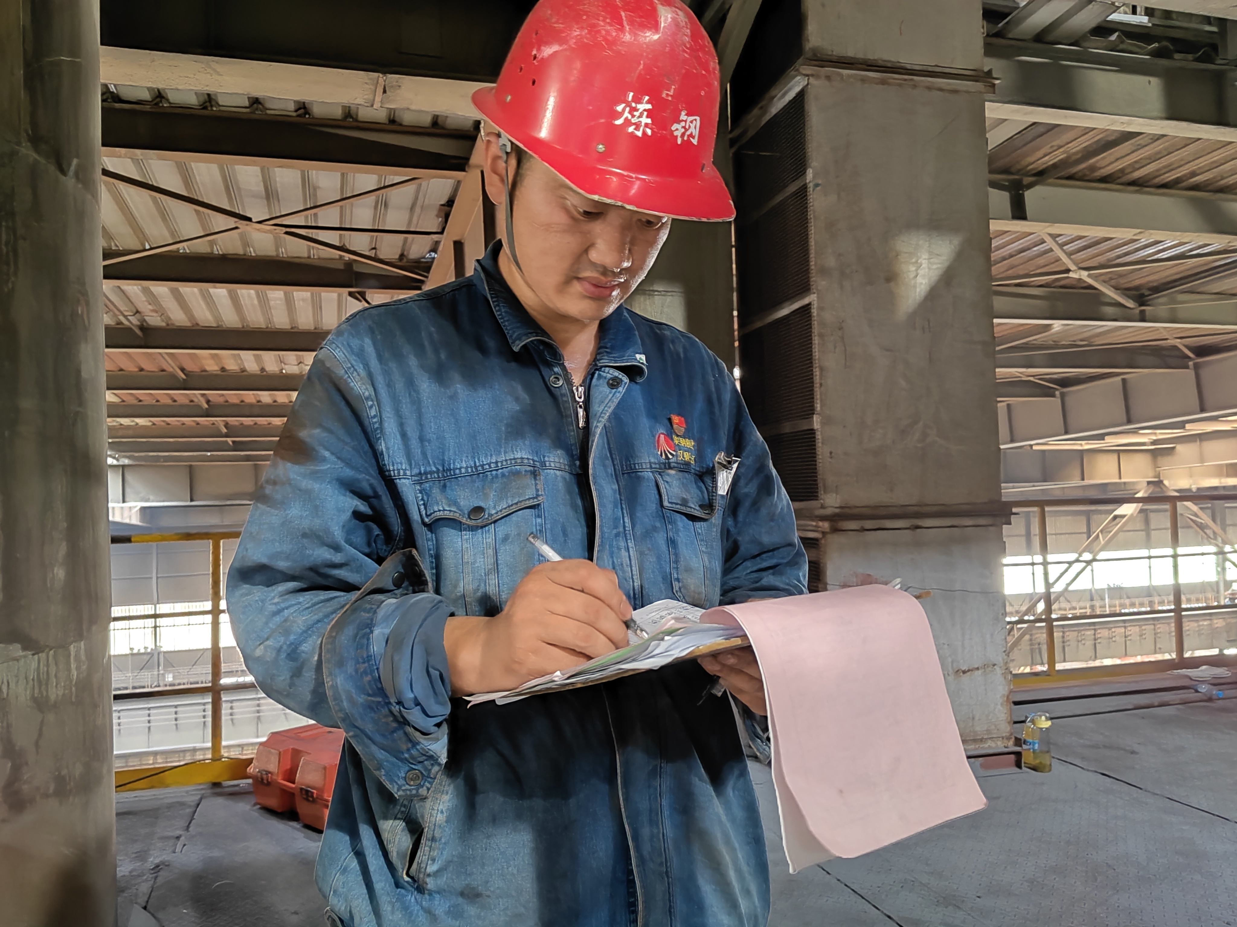 超燃!检修现场那些动人的画面 超燃!检修现场那些动人的画面