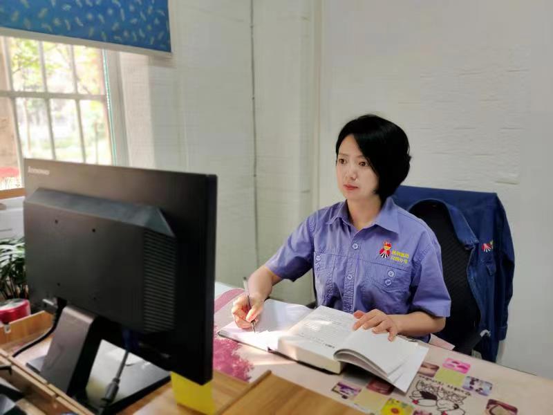 在物资管理岗位上一揽芳华