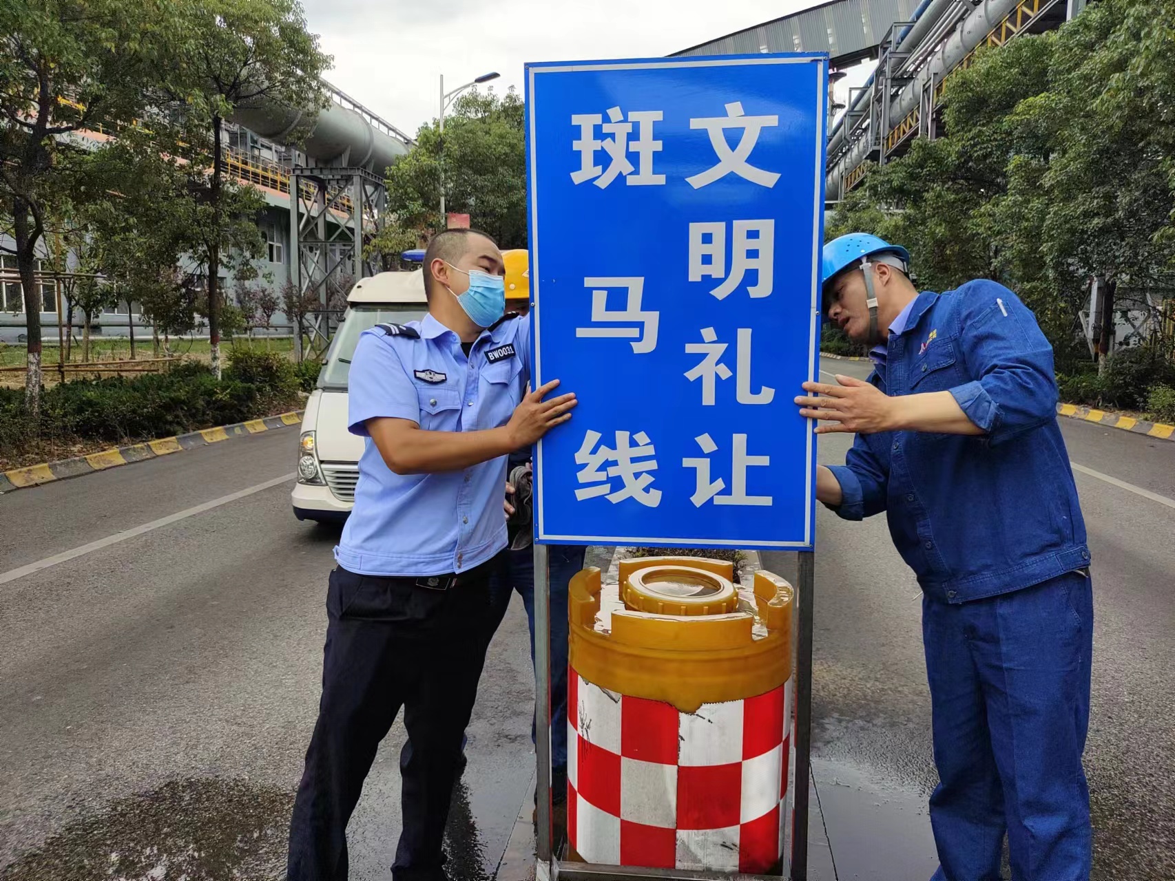 多措并举，交通设施换新貌