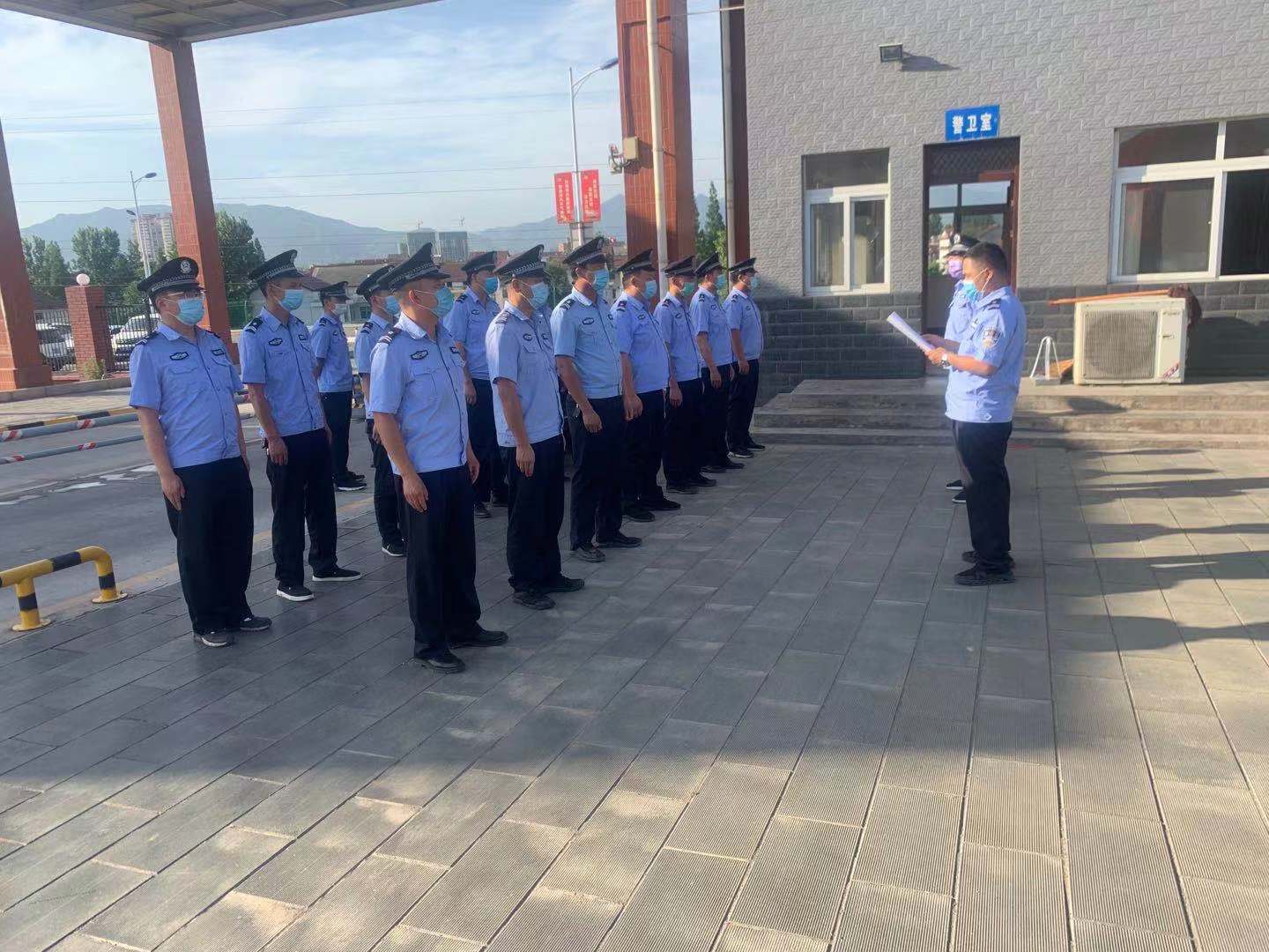 永葆初心不褪色，无私奉献敢担当