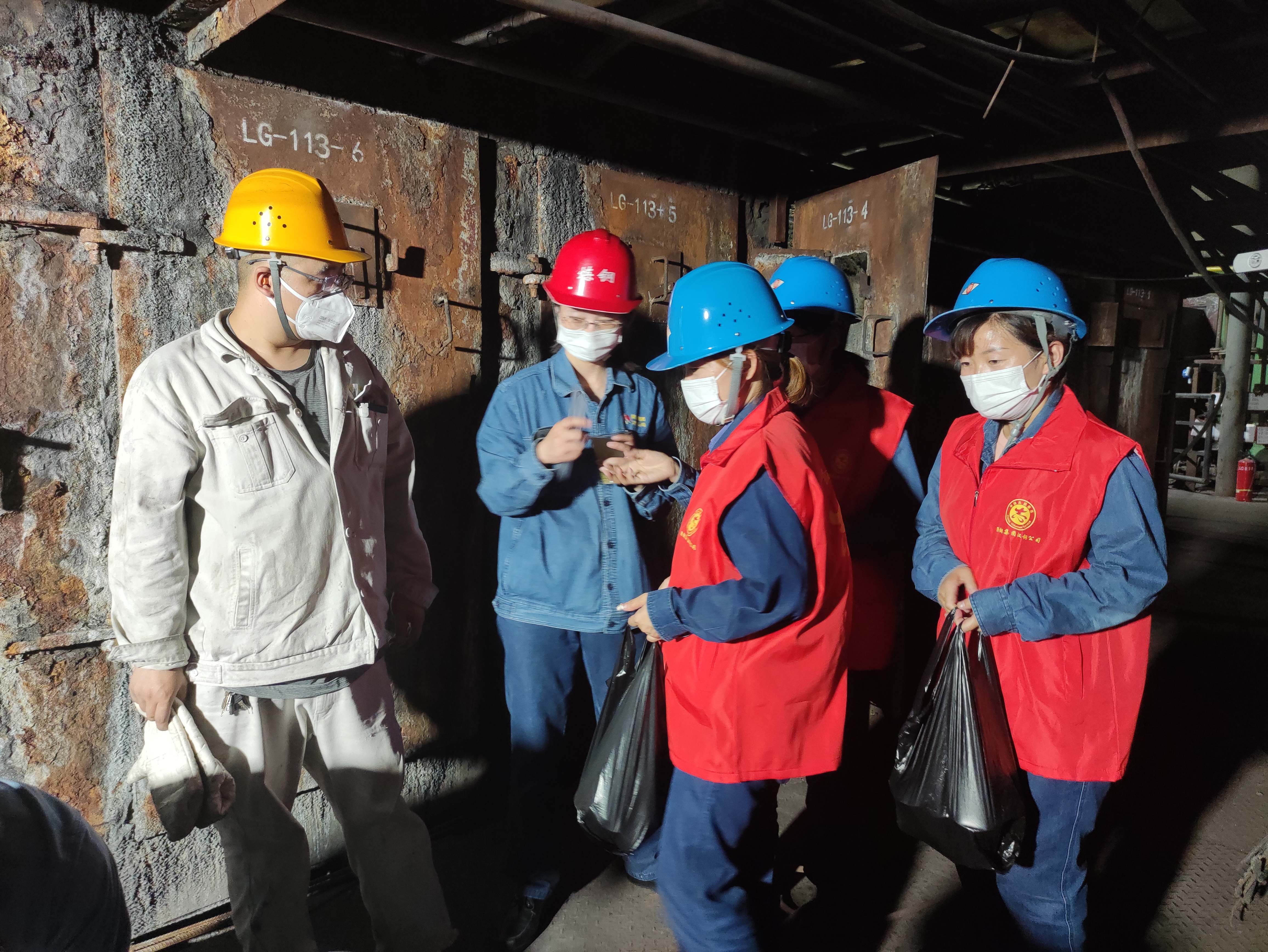 巾帼力量勇担当，撑起检修“半边天”