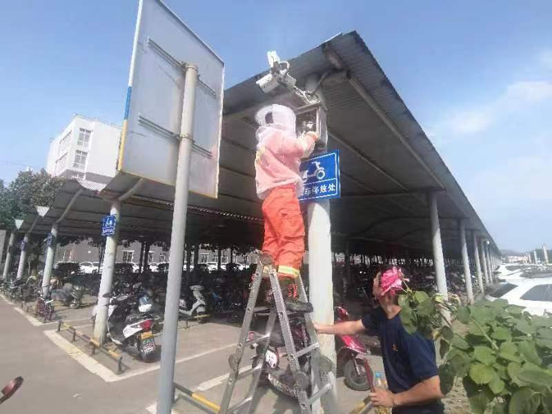 战高温 斗酷暑 保卫战士无惧 “烤”验