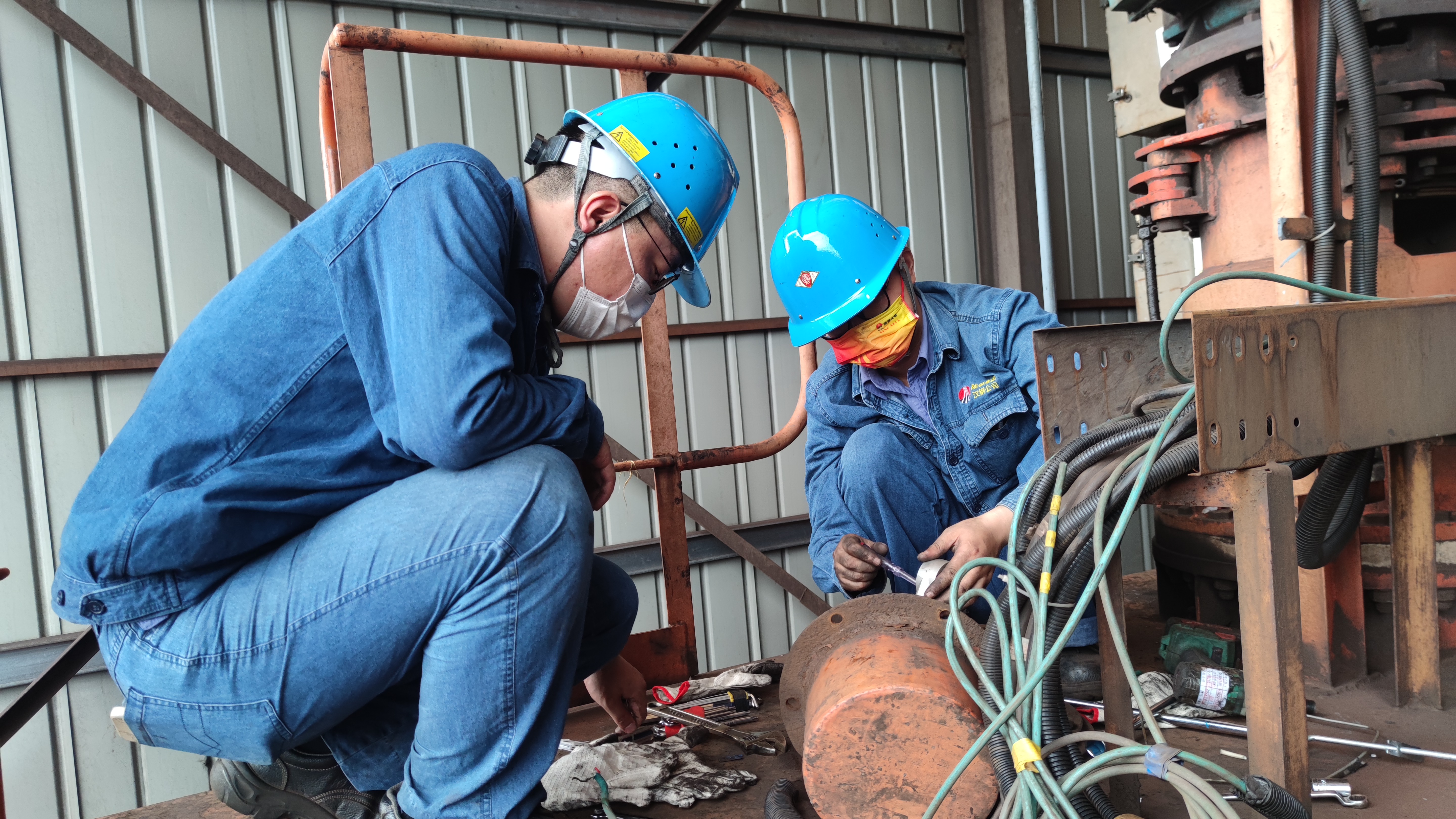 垒灶添柴 让创新创效之火越燃越旺 垒灶添柴 让创新创效之火越燃越旺